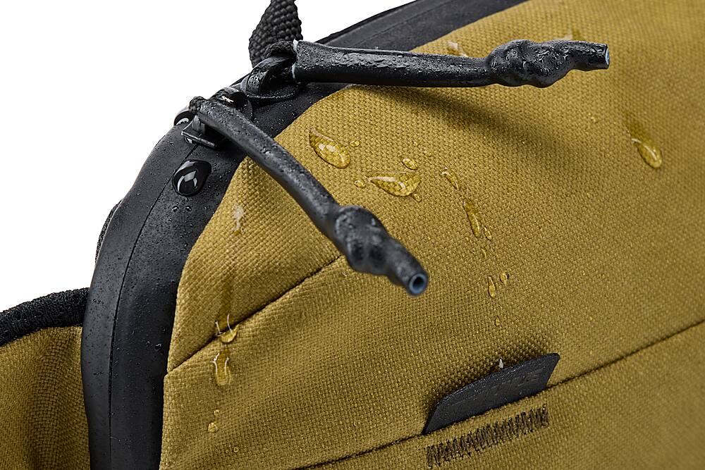 Angle. Thule - Aion Sling Bag- Water-resistant coating- Adjustable for hip or shoulder- Brown - Nutria.