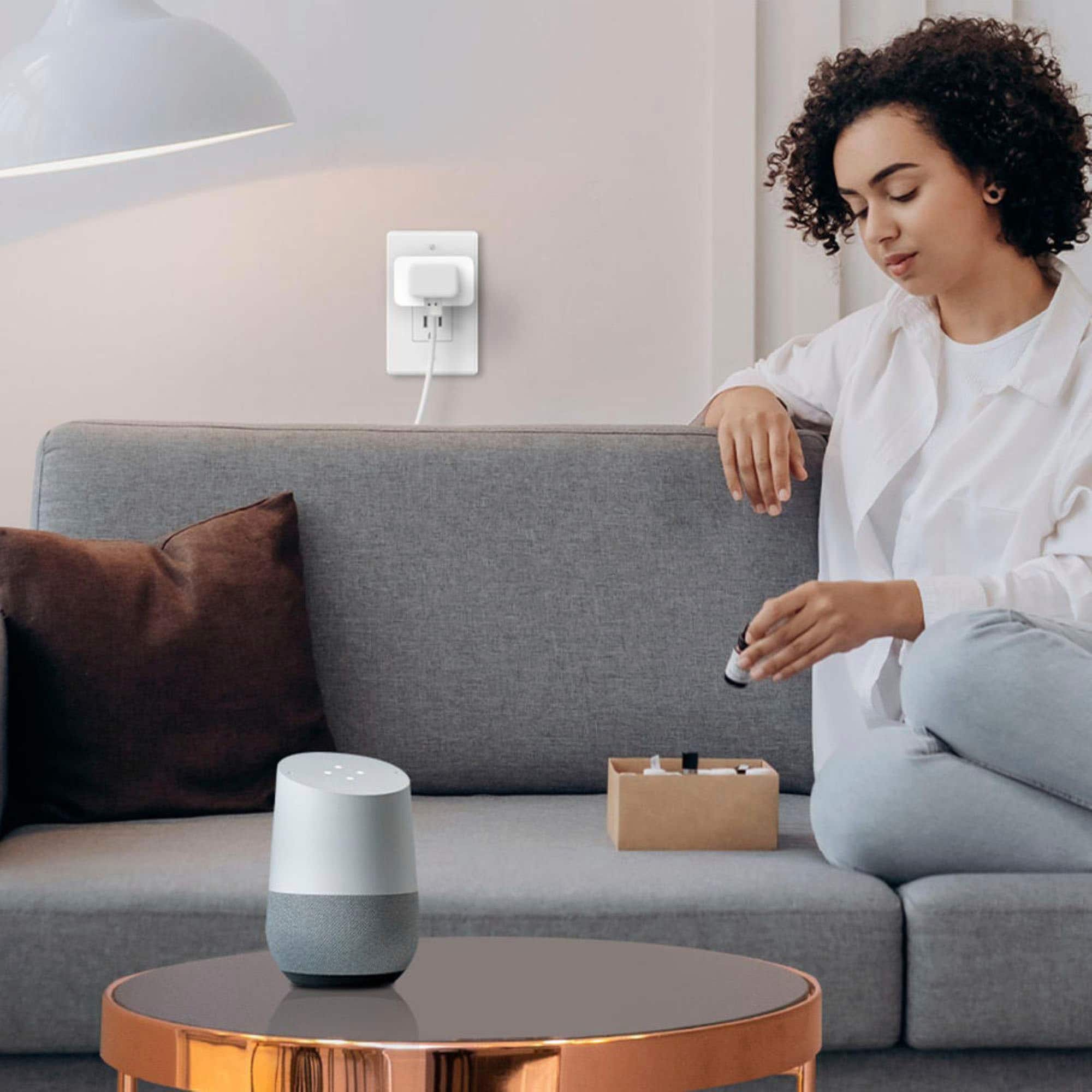 Alt View 14. TP-Link - Tapo Smart Wi-Fi Plug Mini with Matter (3-pack) - White.