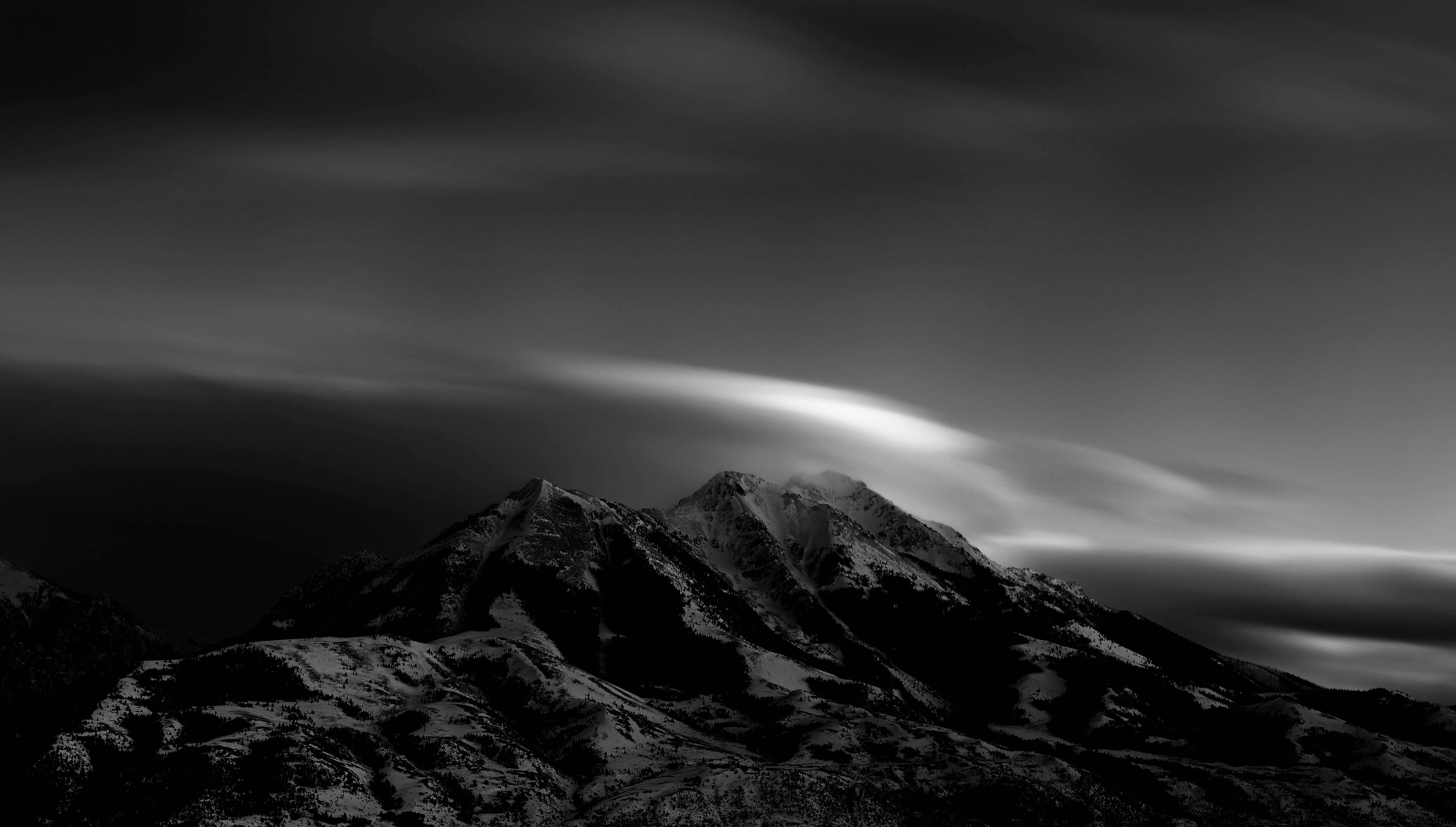 Alt View 16. Nikon - Z 8 8K Video Mirrorless Camera (Body Only) - Black.