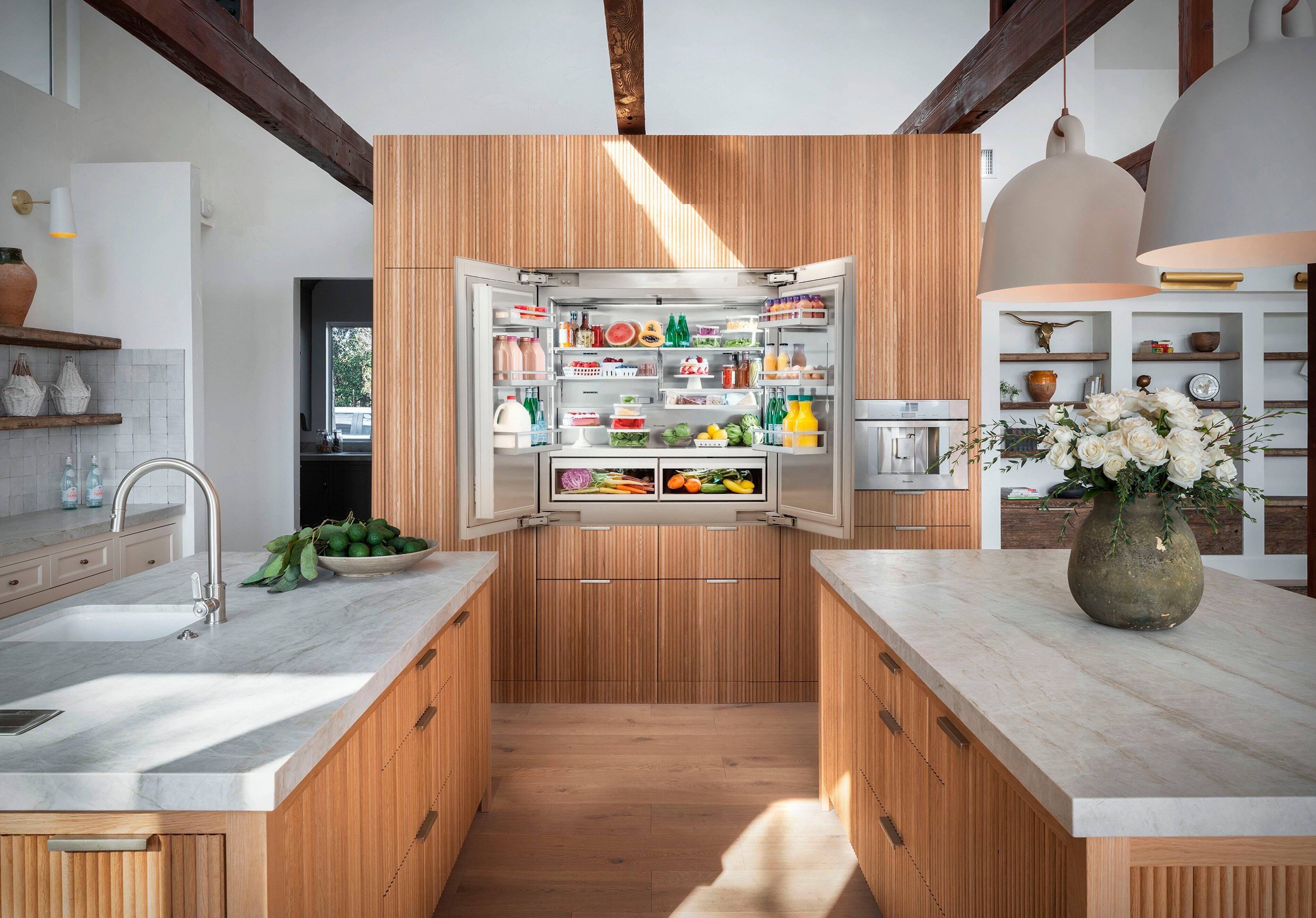 Alt View 19. Thermador - Freedom Collection 27.7 Cu. Ft. French Door Built-in Smart Refrigerator with Internal Water Dispenser - Panel-ready.