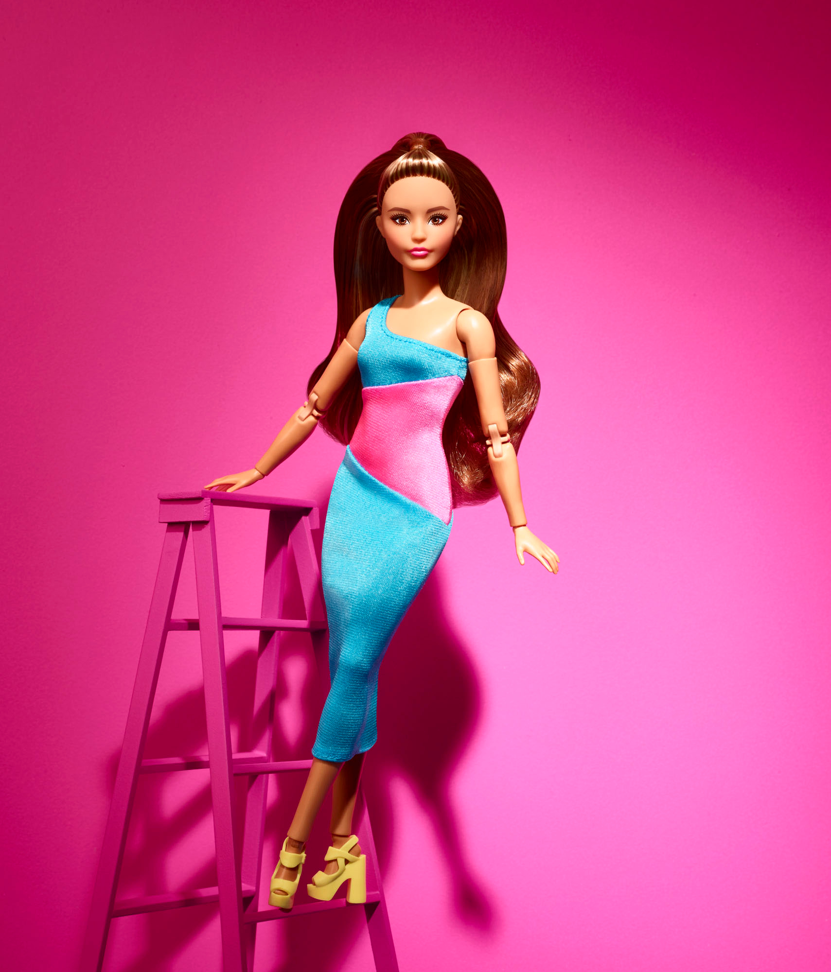 Barbie Looks Signature Brunette 13 Doll HJW82 - Best Buy