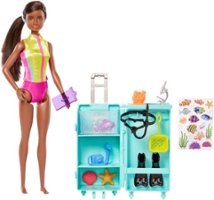 Barbie - Marine Biologist Brunette 8.6" Doll and Playset - Front_Zoom