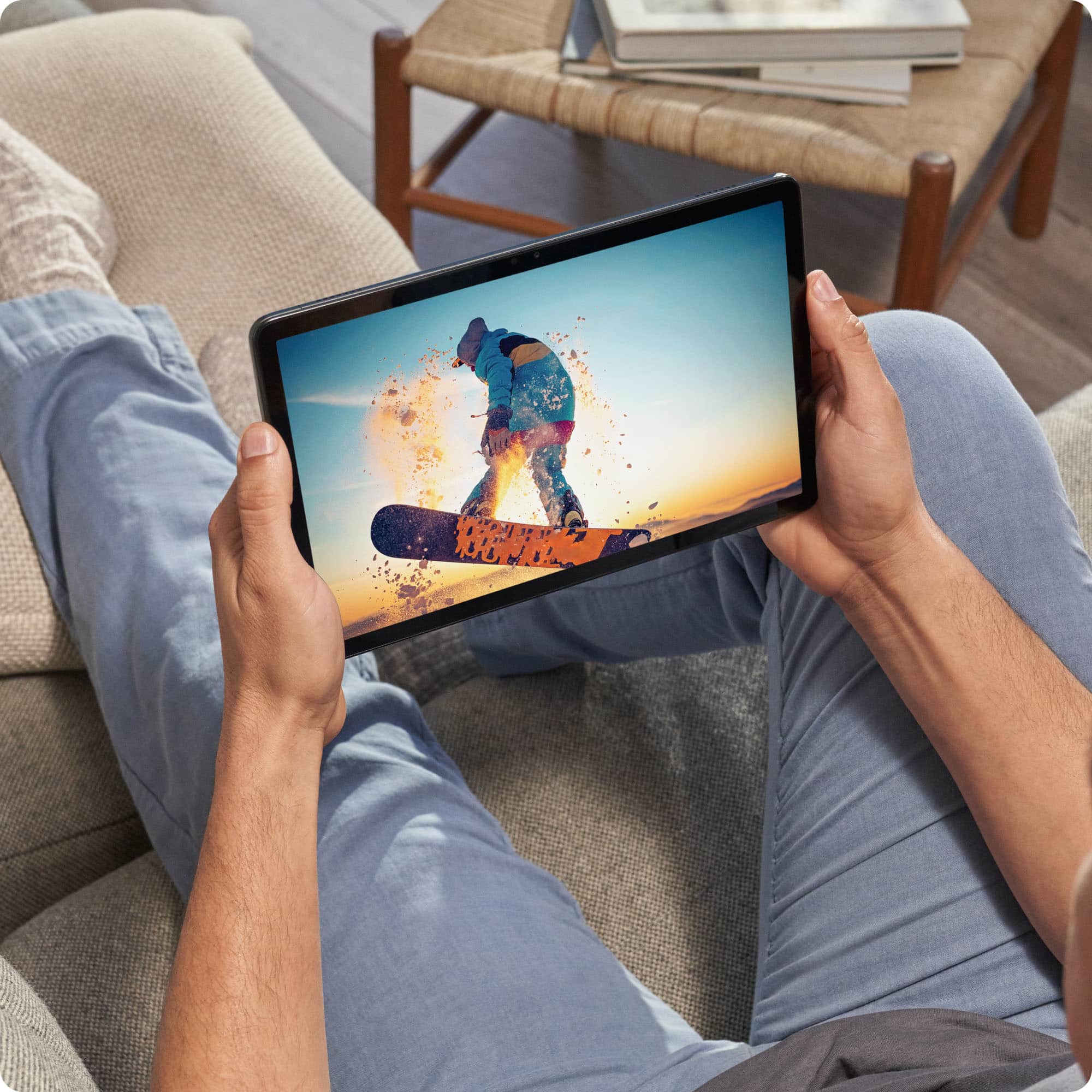 Case sold separately Max your time with family and friends with an 8 MP camera