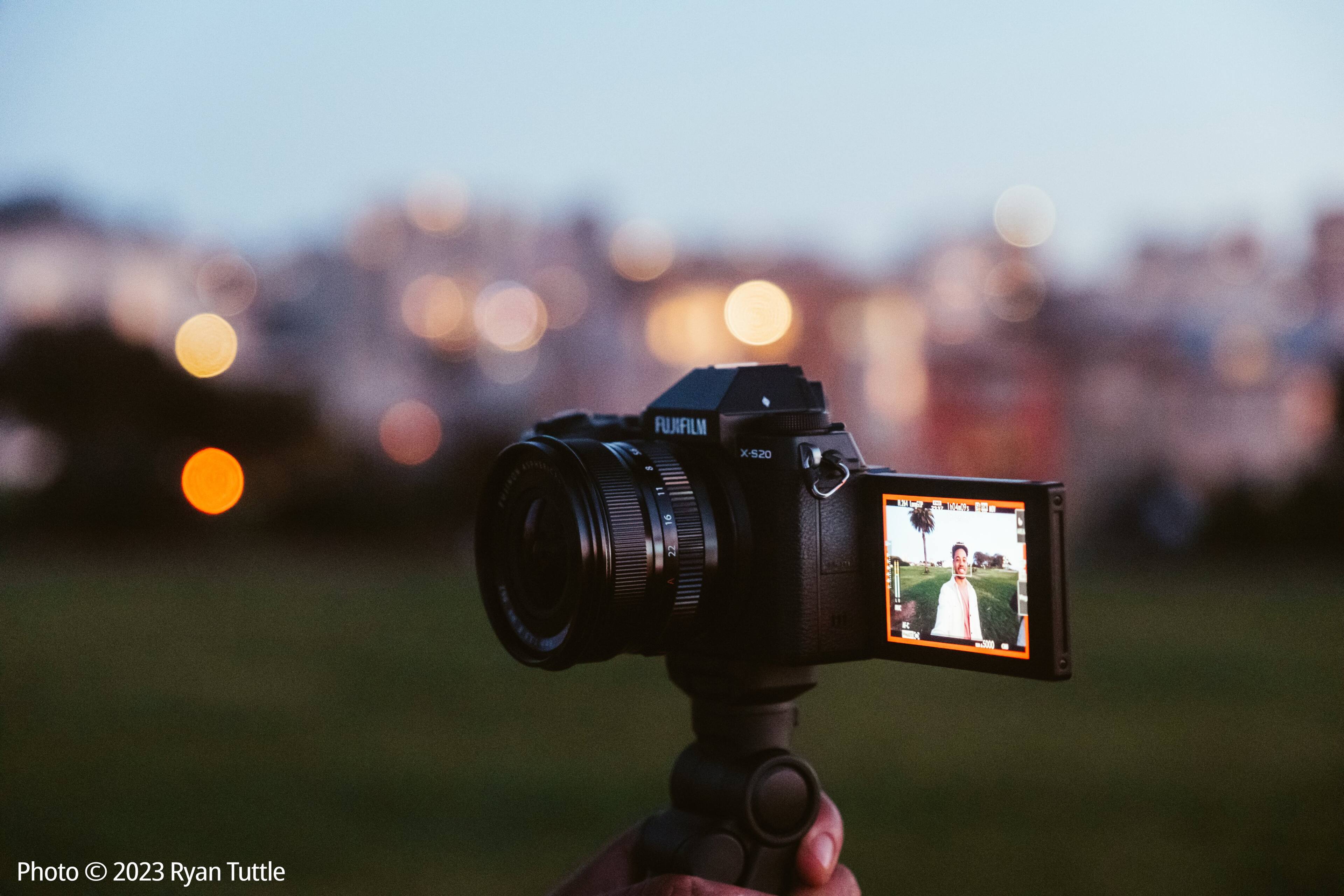 Alt View 16. Fujifilm - X-S20 Mirrorless Camera (Body Only) - Black.