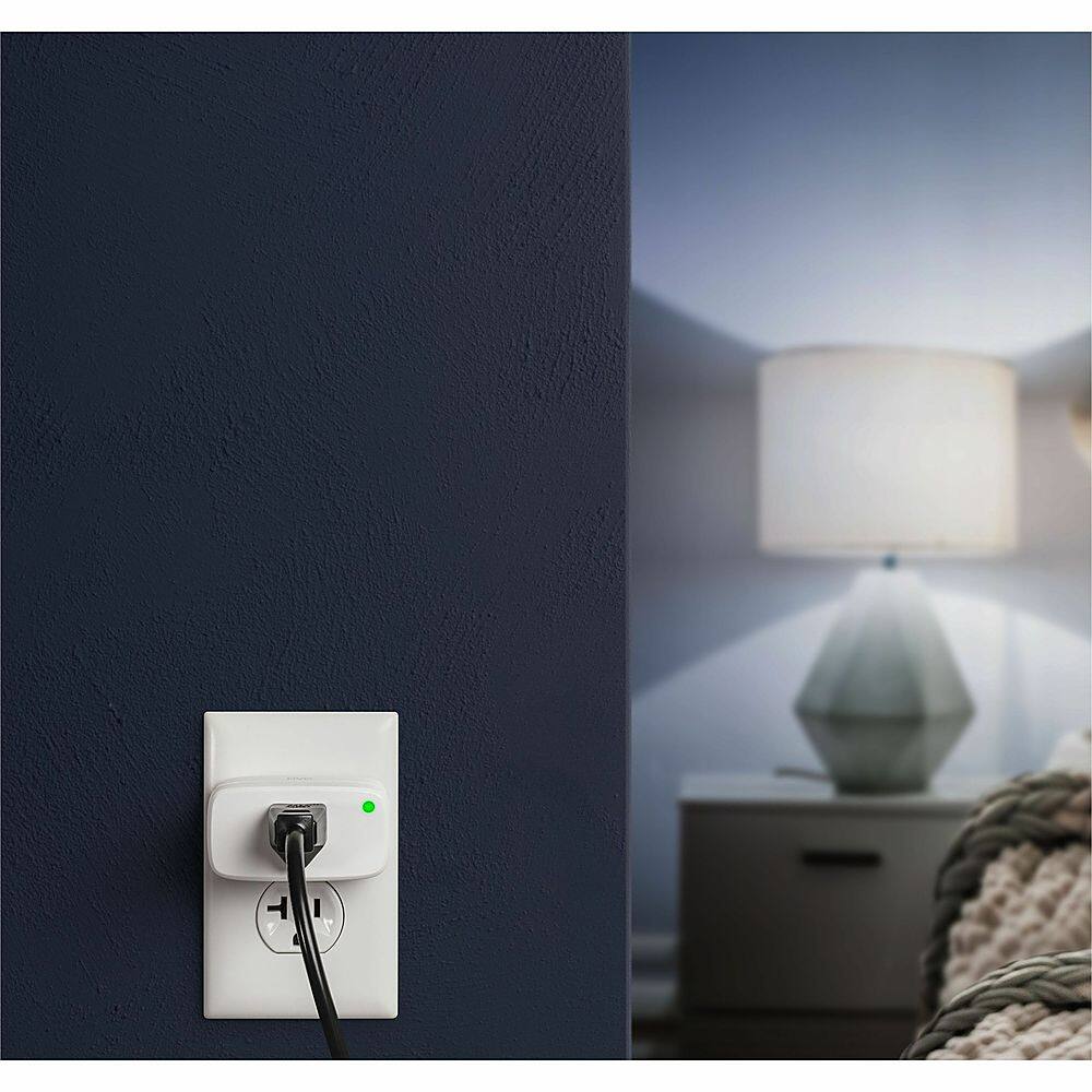 Alt View 23. Eve - Eve Smart Plug - White.