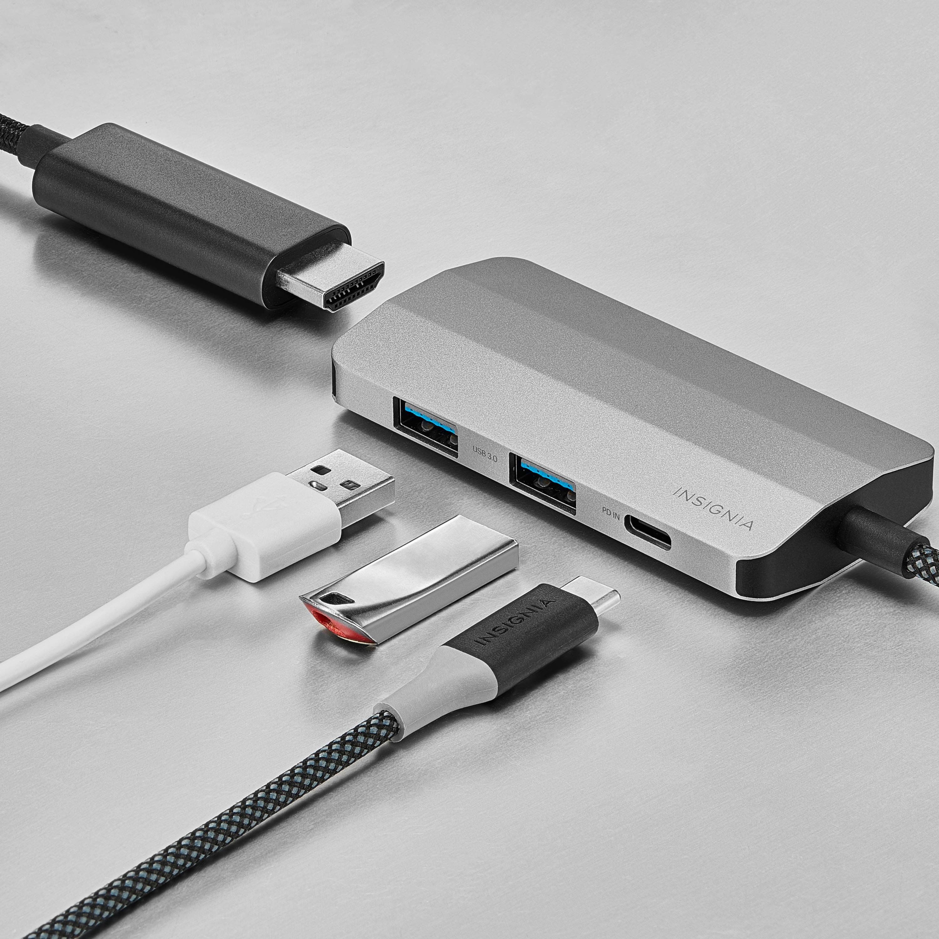 Alt View 16. Insignia™ - 4-Port USB-C Hub - Gray.