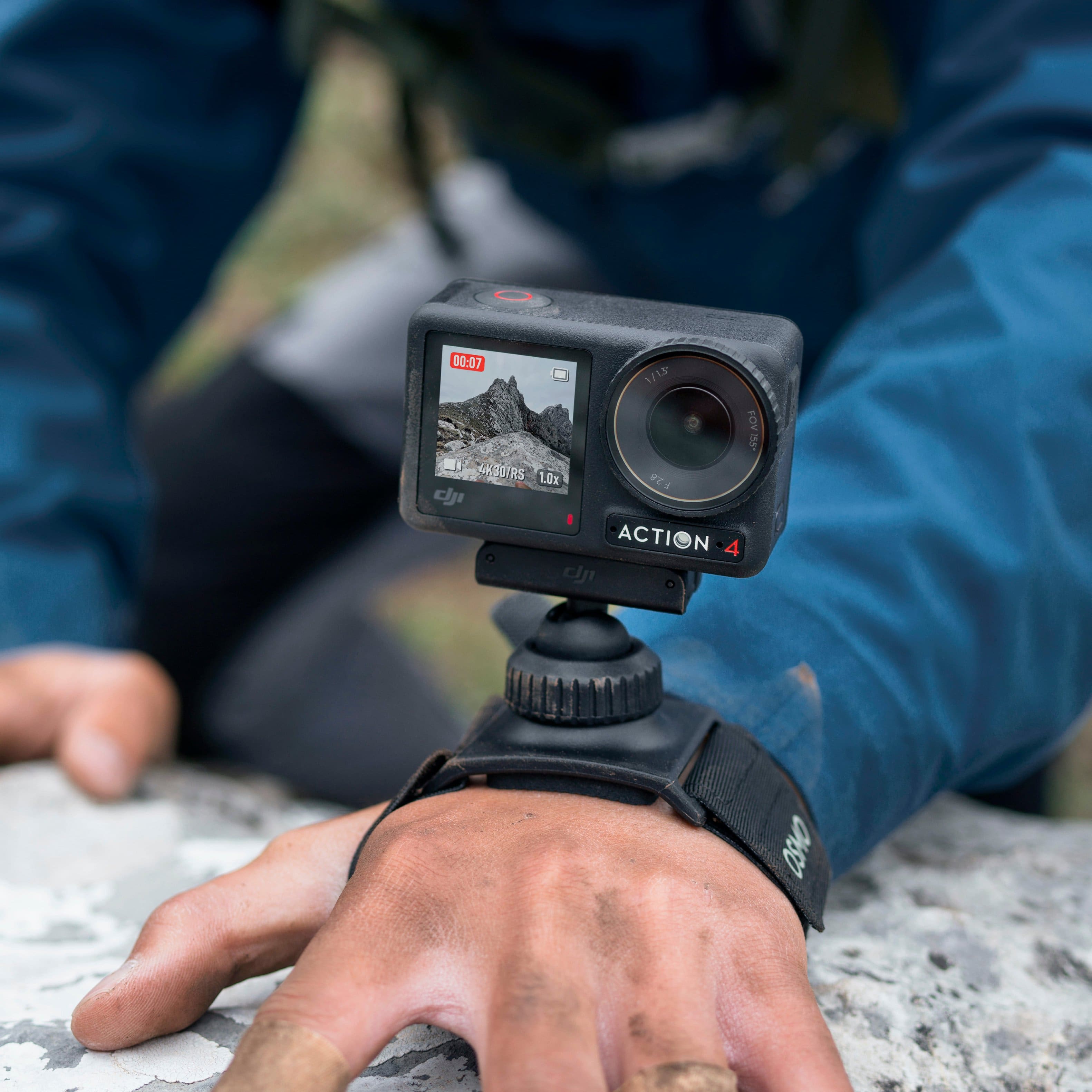 Alt View 18. DJI - Osmo Action 4 4K Action Camera Standard Bundle - Gray.