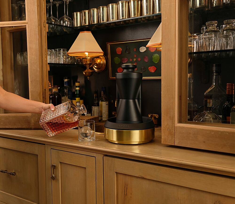 Alt View 18. Monogram - Forge Heated Ice Press - Black.