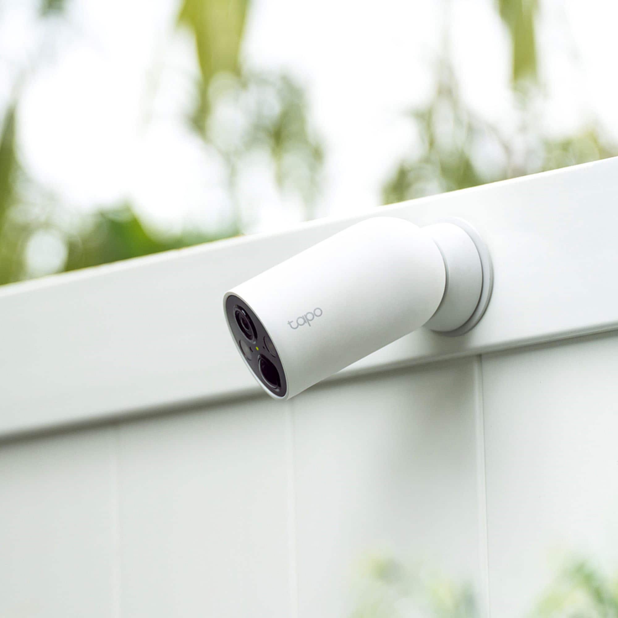 Alt View 20. TP-Link - Tapo Wire-Free Indoor/Outdoor Cameras with up to 300 days of Battery Life and Magnetic Base (4-Pack) - No Monthly Fees - White.