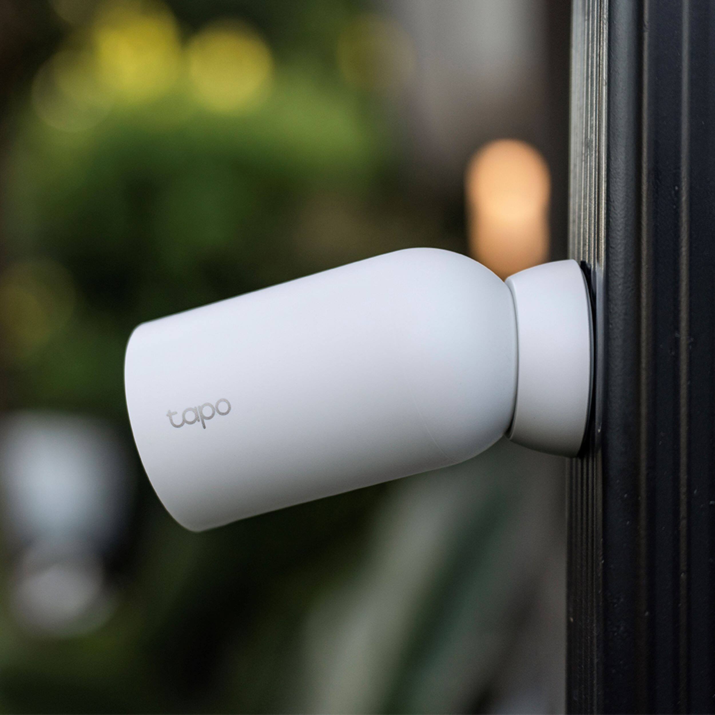 Alt View 16. TP-Link - Tapo Wire-Free Indoor/Outdoor 2K Smart Security Cameras, Magnetic Base (3-pack) No Fees - White.