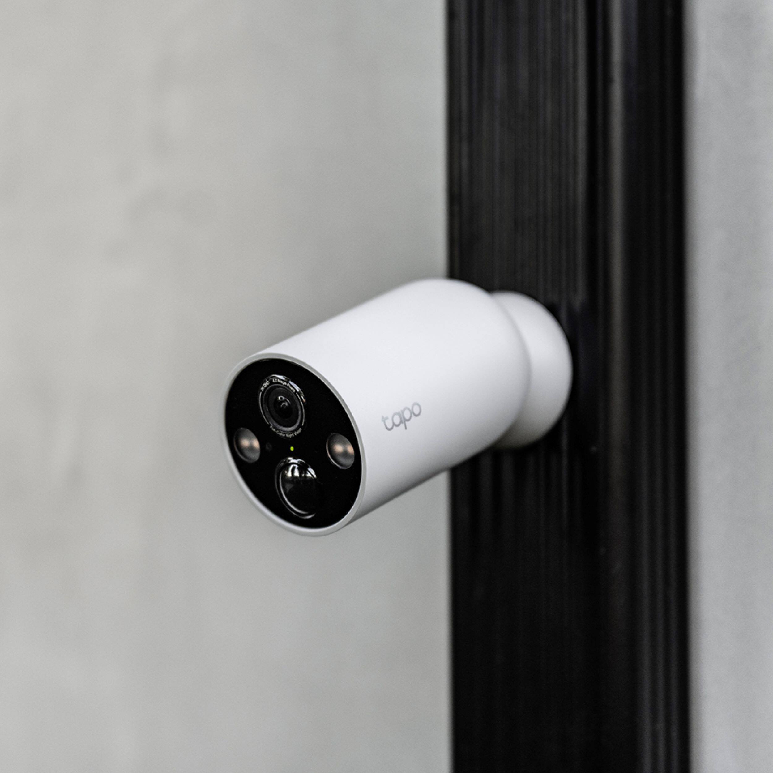 Alt View 18. TP-Link - Tapo Wire-Free Indoor/Outdoor 2K Smart Security Cameras, Magnetic Base (3-pack) No Fees - White.