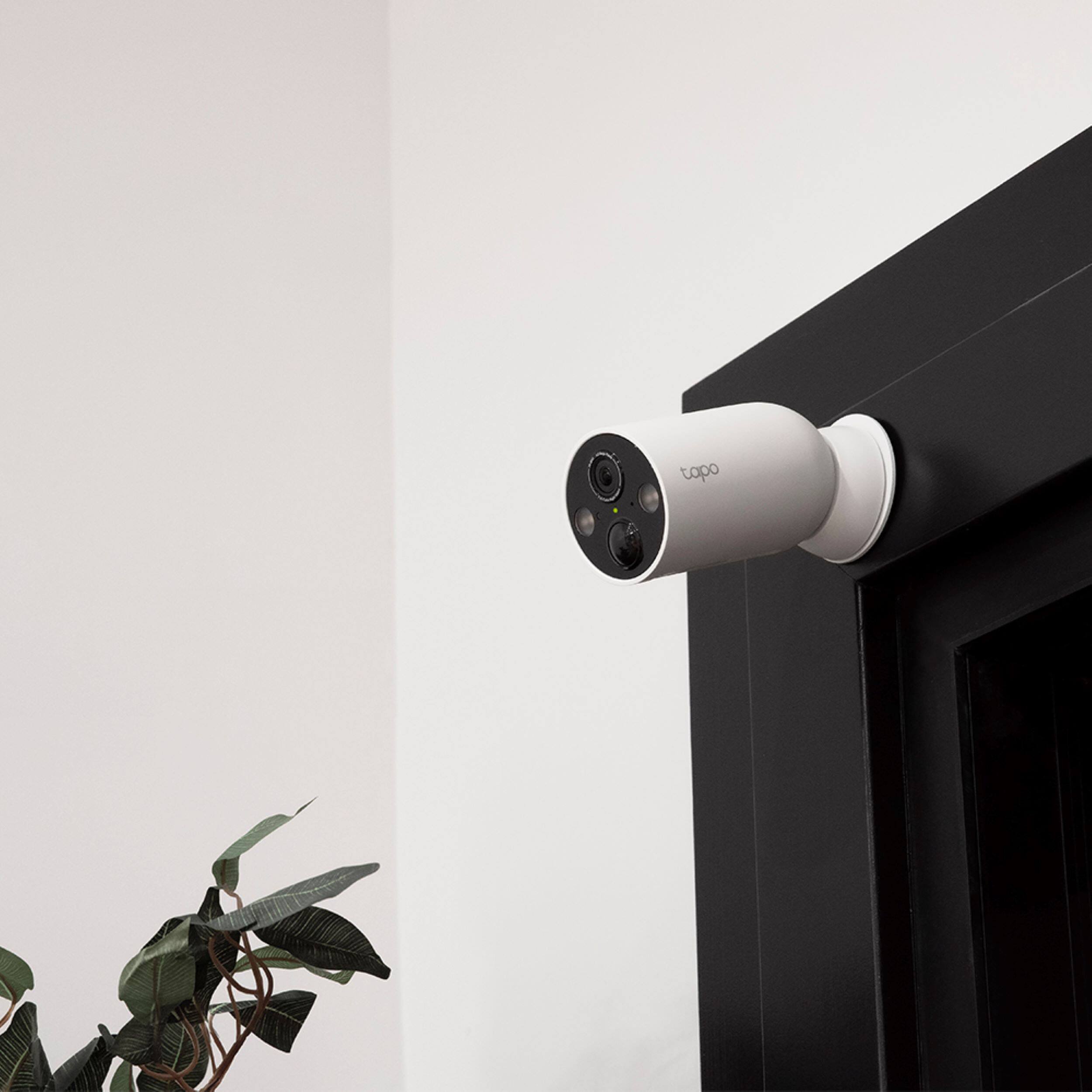 Alt View 22. TP-Link - Tapo Wire-Free Indoor/Outdoor 2K Smart Security Cameras, Magnetic Base (3-pack) No Fees - White.