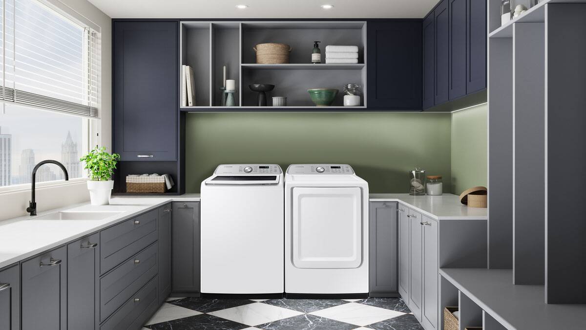 Alt View 19. Samsung - 7.4 Cu. Ft. Smart Gas Dryer with Sensor Dry - White.