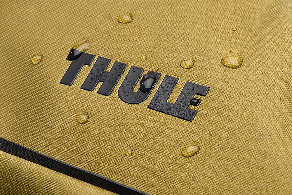 Left. Thule - Aion Carry On Spinner - Nutria.
