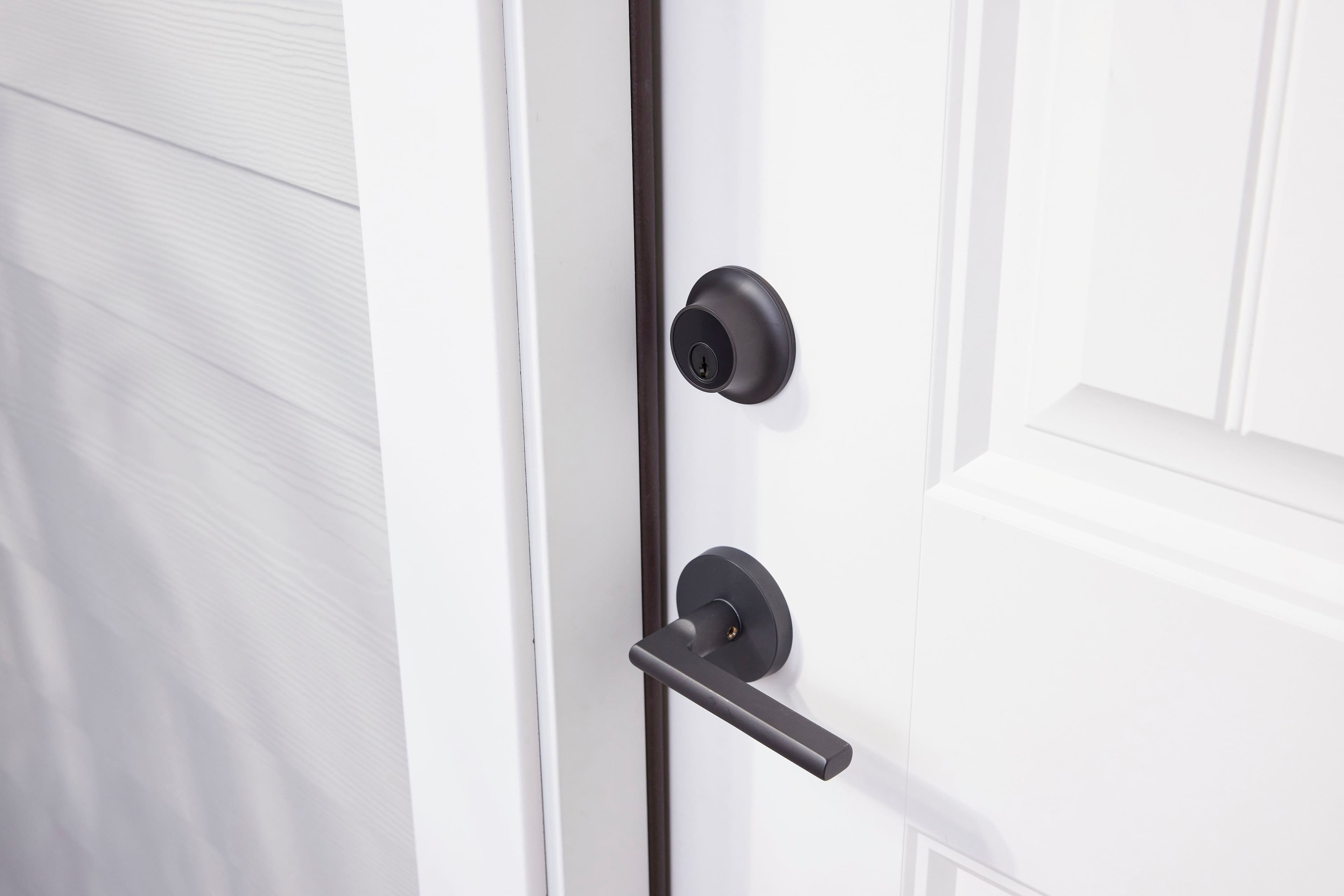 Alt View 12. Level - Lock+ Smart Lock Bluetooth Replacement Deadbolt with Apple HomeKey/App/Key - Matte Black.