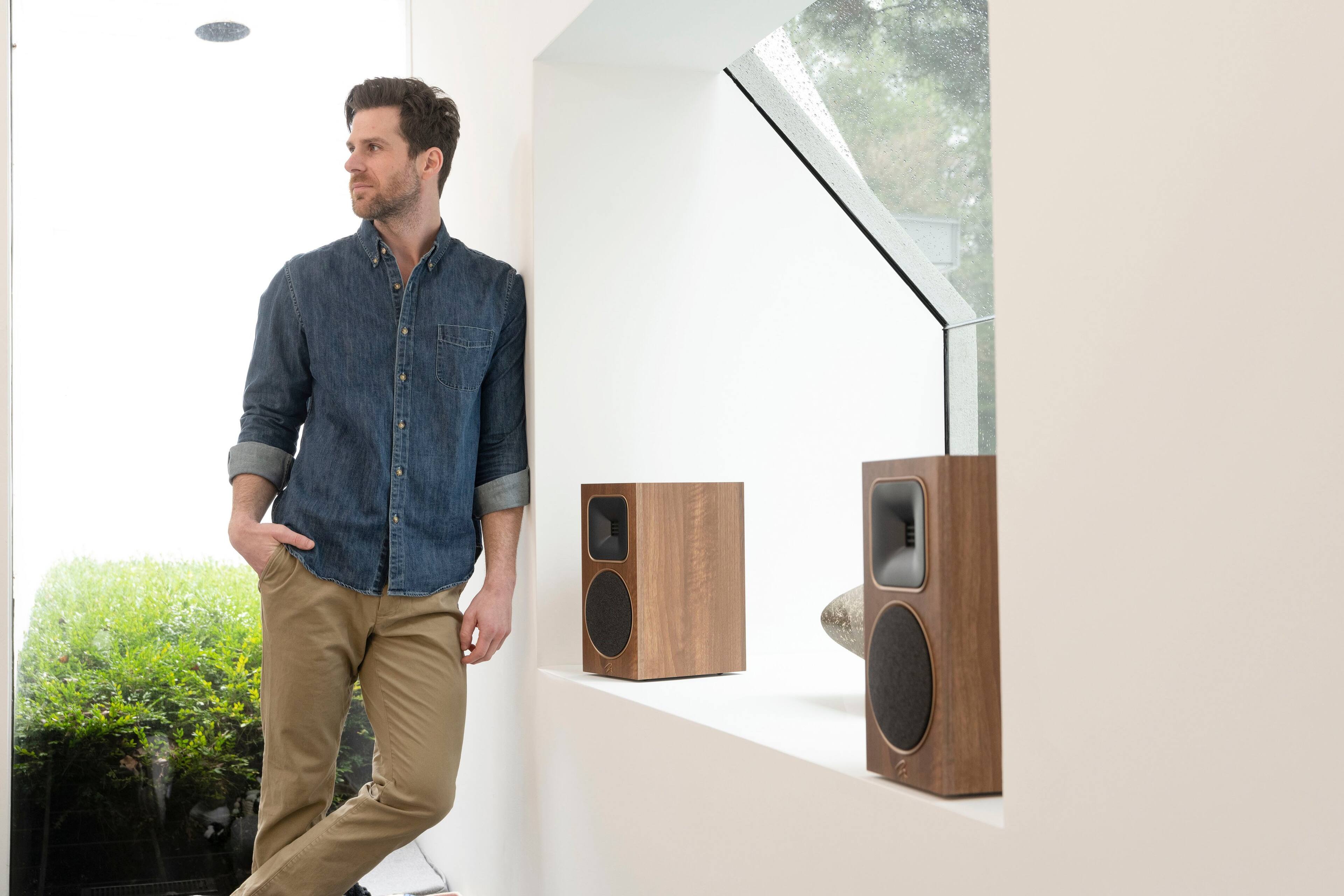 Alt View 18. MartinLogan - Motion Foundation B1 2-Way Bookshelf Speaker with 5.5” Midbass Driver (Each) - Black.