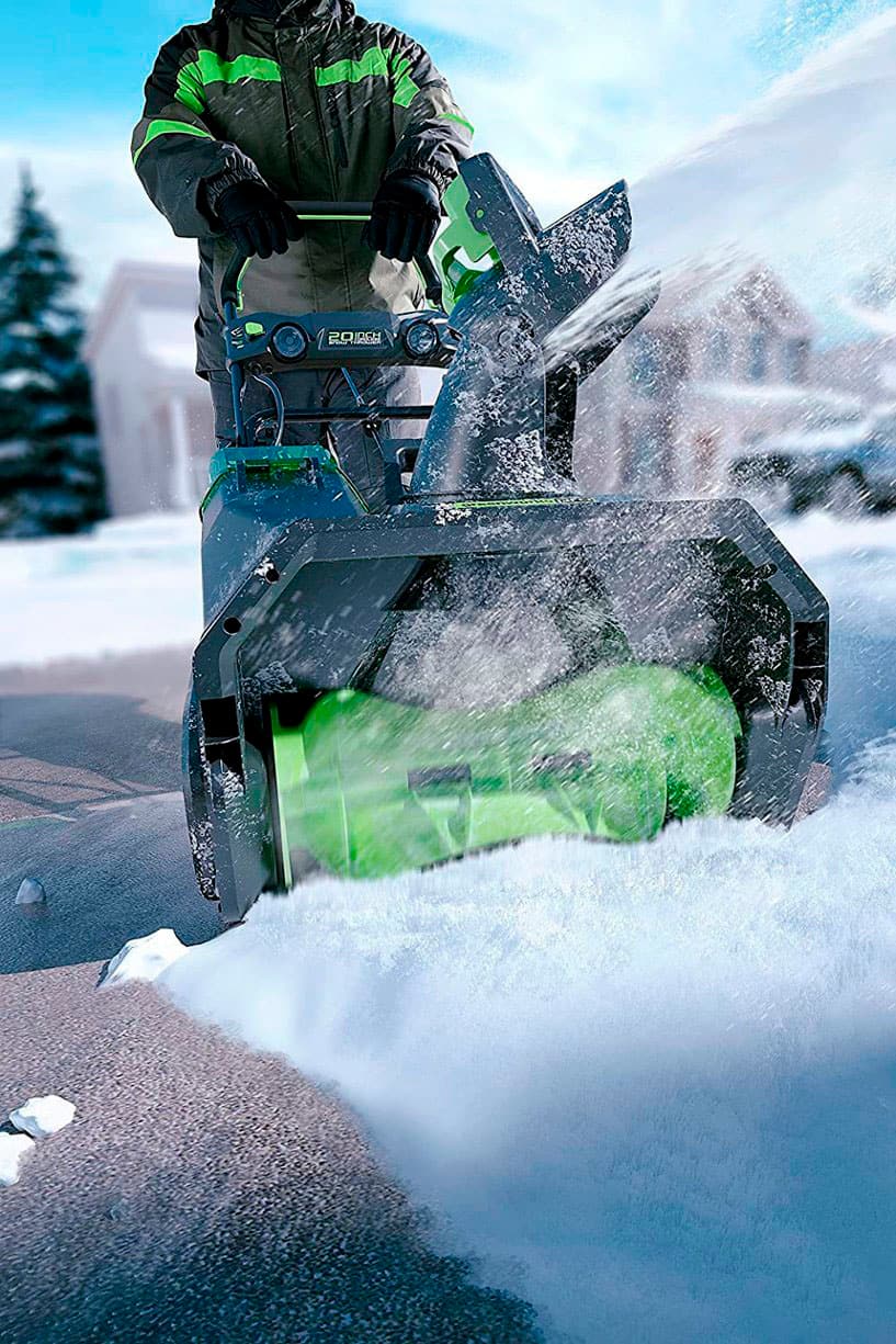 Alt View 13. Greenworks - 80V 20” Cordless Brushless Snow Blower with 4.0 Ah Battery and Rapid Charger - Green.