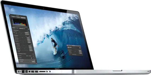 Front. Apple - Geek Squad Certified Refurbished MacBook Pro® 15.4" Laptop - Intel Core i7 with 4GB Memory - 500GB HDD - Silver.
