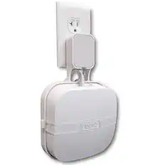 Front. Mount Genie - The Easy Outlet Mount For eero Pro 6 and eero Pro 6E (1-pack) - White.