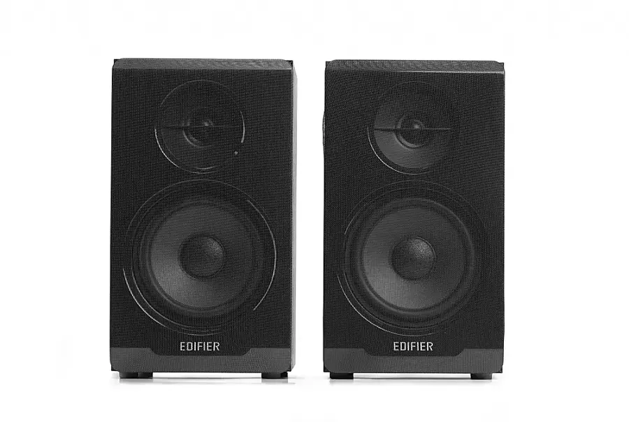The text on the image reads "Edifier Edifier."
