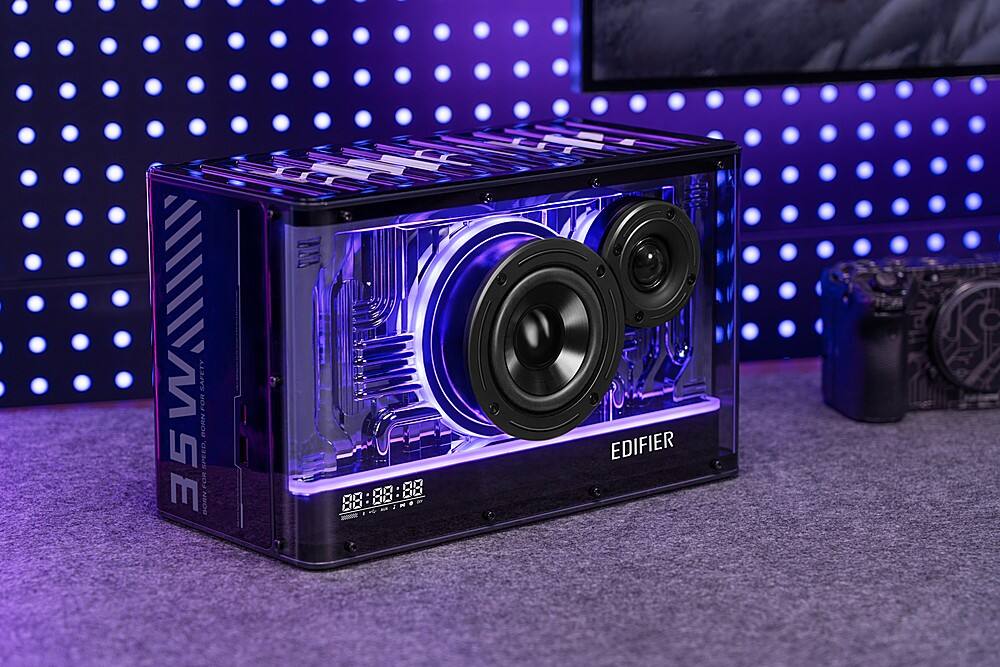 The text on the image reads: "SAFETY FOR BORN SPEED 35 FOR BORN DN 0 88:88:88 8 00 : LILI DW UIL WENIMAI EDIFIER."