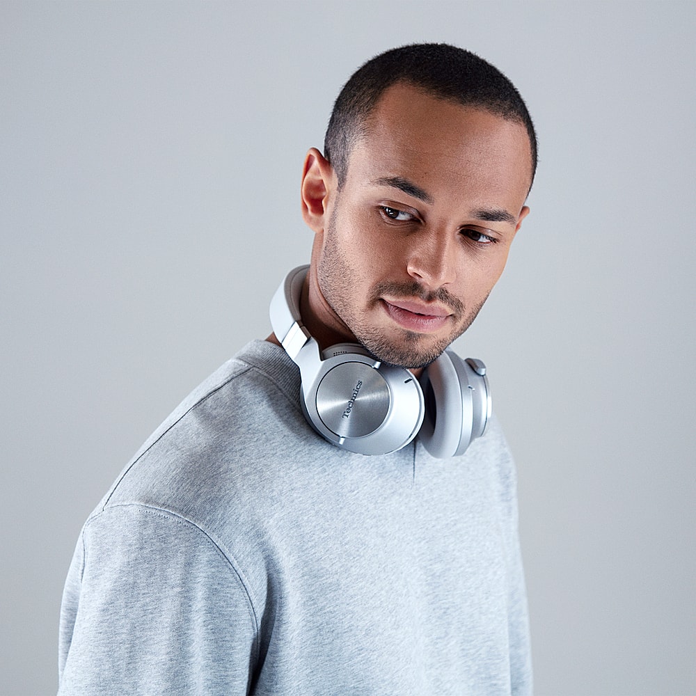 Alt View 12. Technics - Wireless Noise Cancelling Over-Ear Headphones with 2 Device Multipoint Connectivity - Silver.