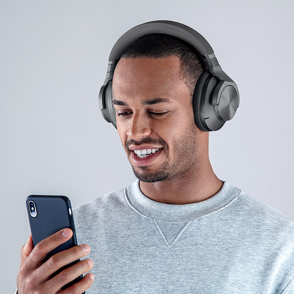 Alt View 12. Technics - Wireless Noise Cancelling Over-Ear Headphones with 2 Device Multipoint Connectivity - Black.