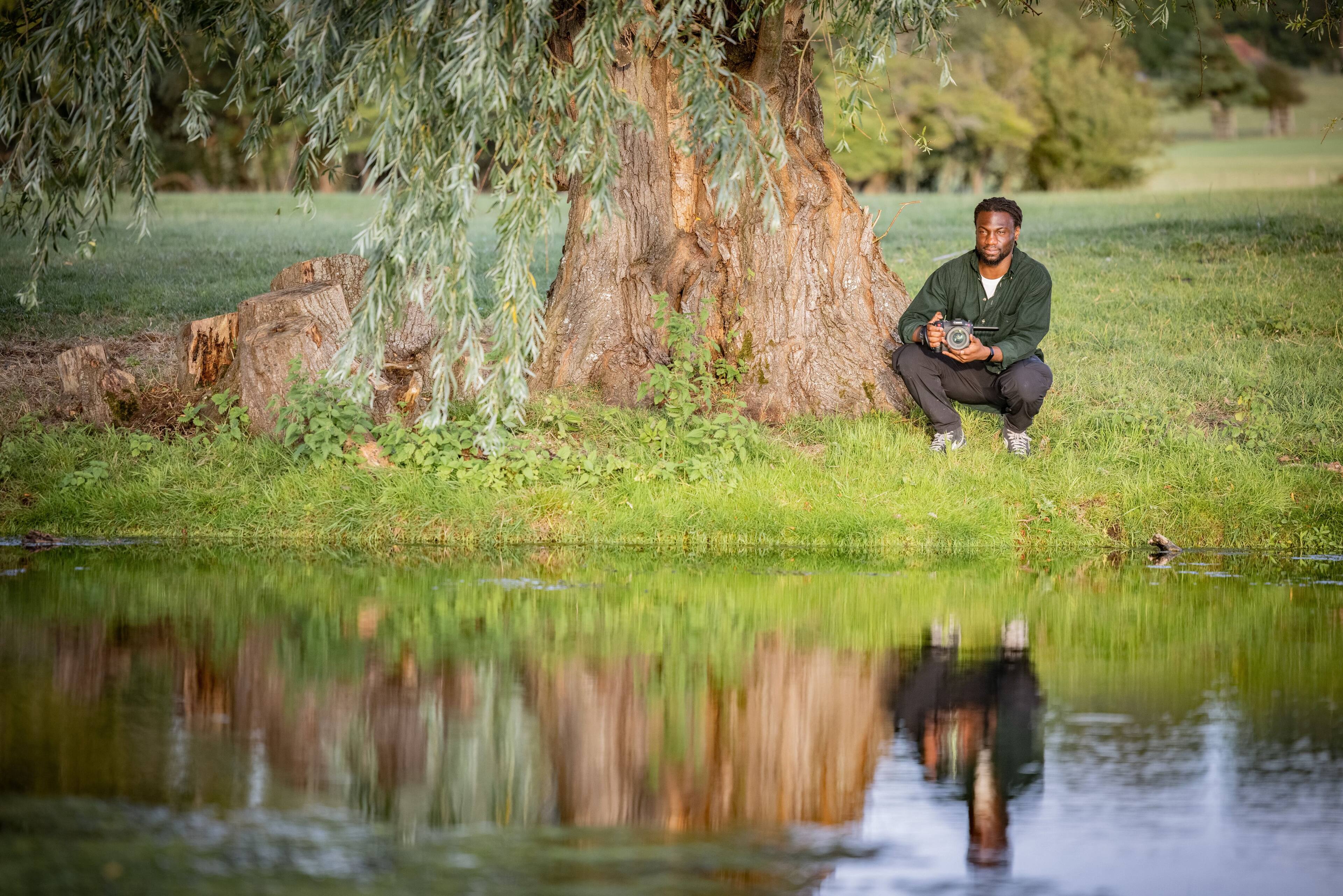 Alt View 39. Canon - EOS C70 4K Video Mirrorless Cinema Camera with RF 24-105mm f/4 L IS USM Lens - Black.