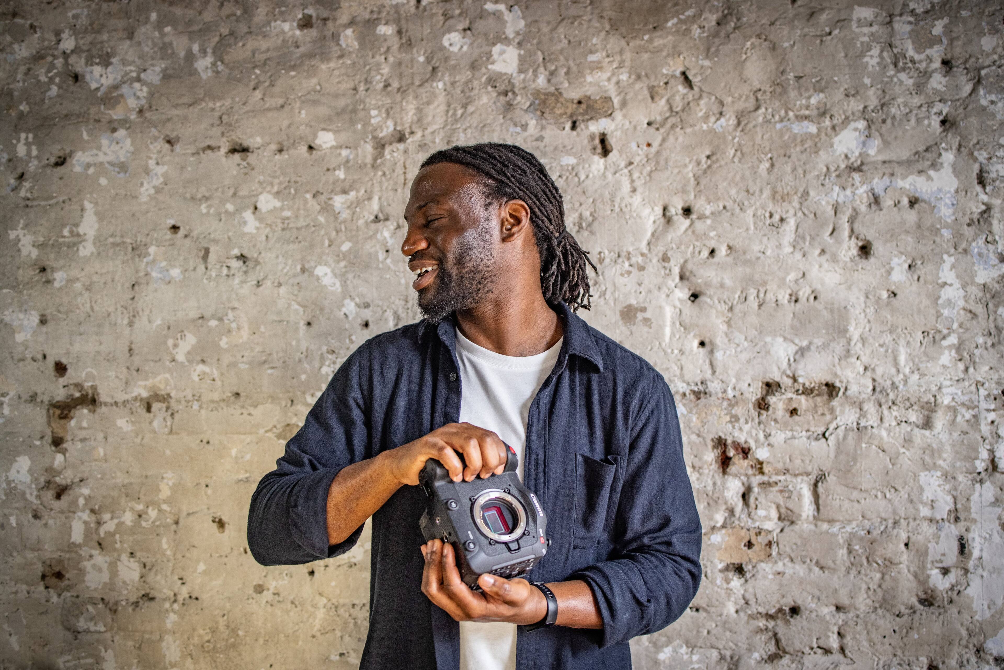 Alt View 20. Canon - EOS C70 4K Video Mirrorless Cinema Camera (Body Only) - Black.