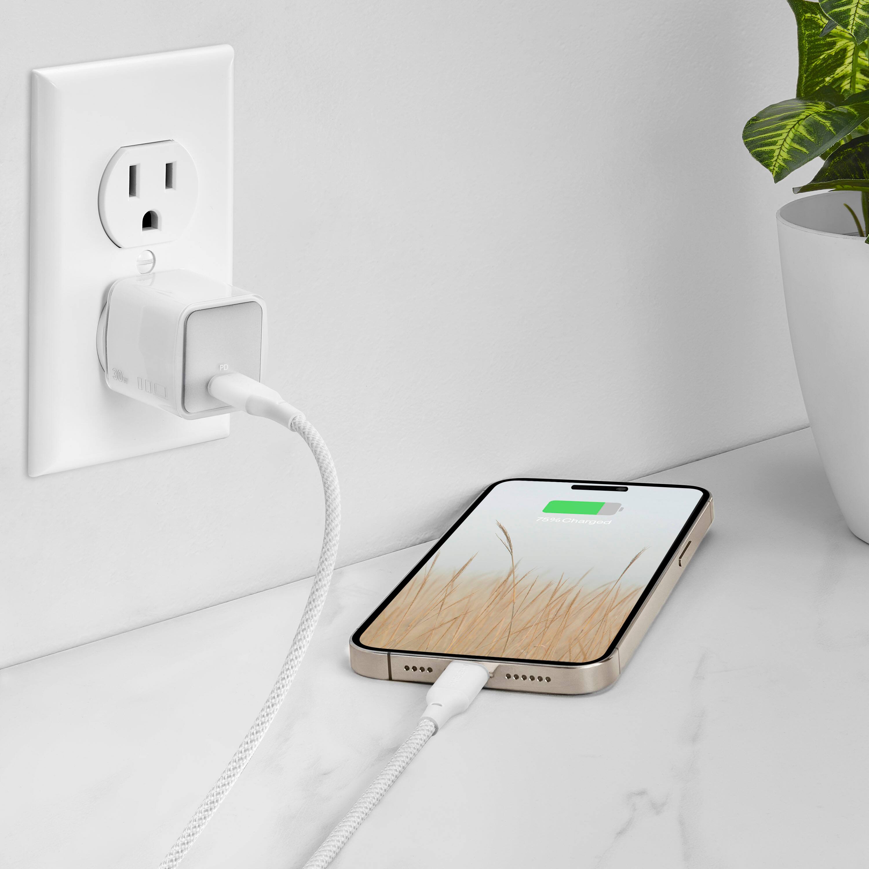 Alt View 22. Insignia™ - 30W USB-C Foldable Compact Wall Charger Bundle with 6’ USB-C to C cable for Smartphones, Tablets and More - White.