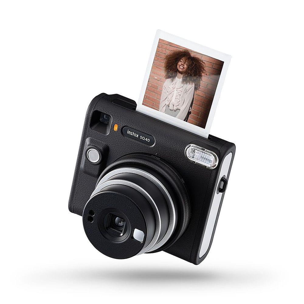 Left. Fujifilm - INSTAX SQUARE SQ40 Instant Film Camera - Black.
