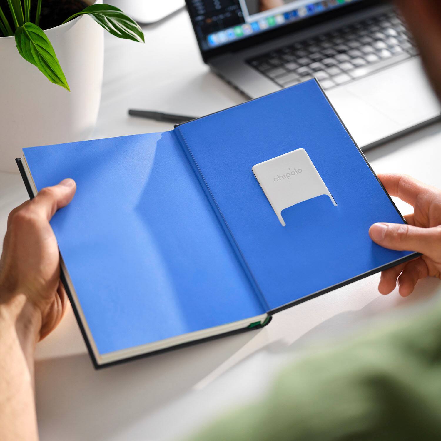 Alt View 13. Chipolo - CARD Point Item Finder - Works with Google Find My Device App - White.