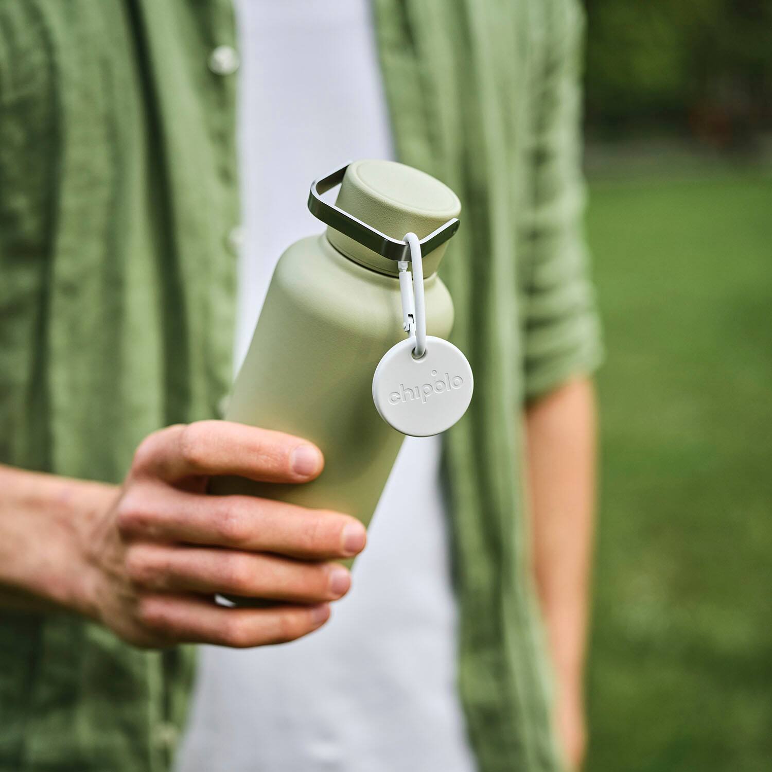 Alt View 15. Chipolo - ONE Point Item Tracker - Works with Google Find My Device App - White.