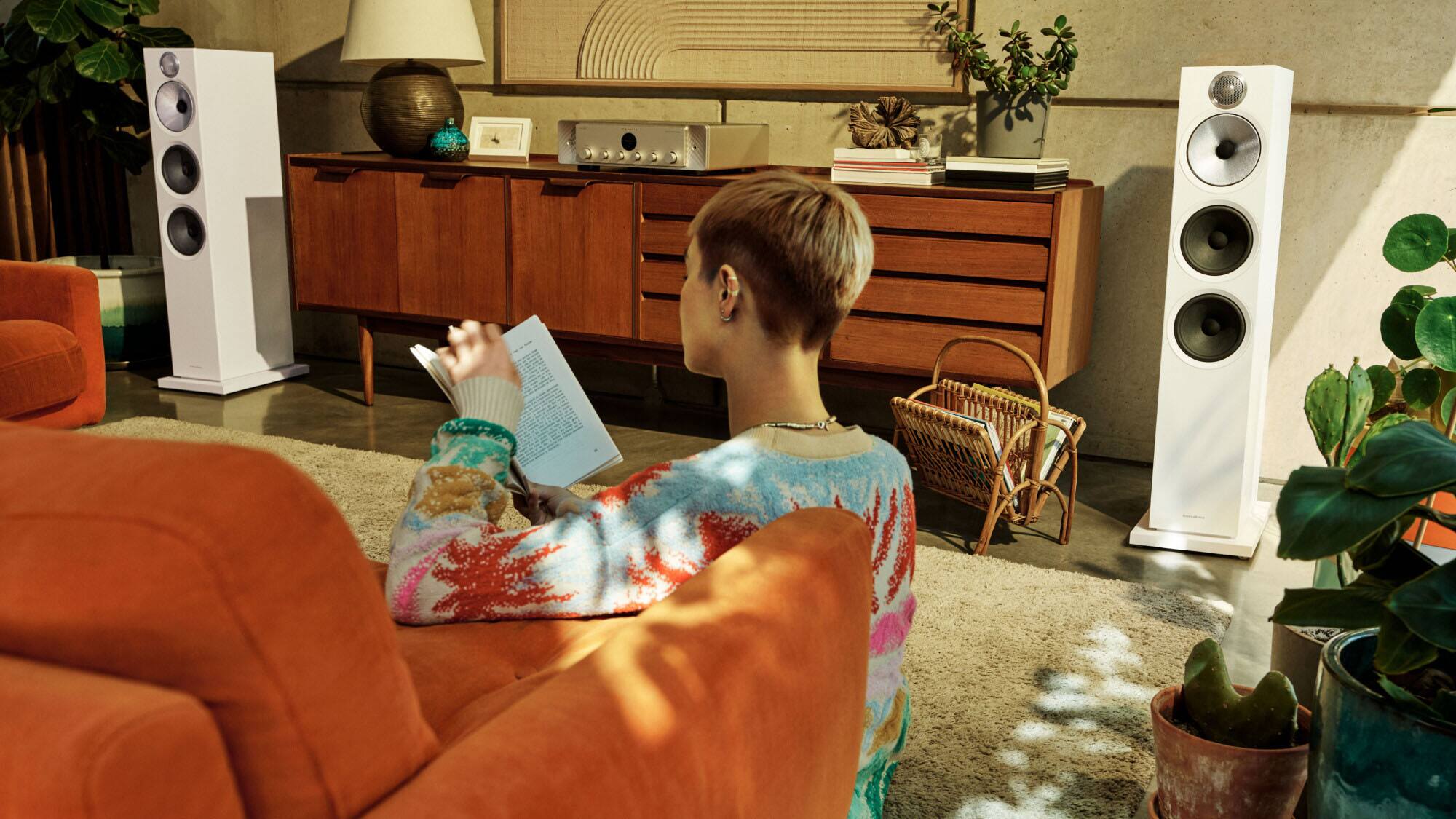 Alt View 12. Bowers & Wilkins - 600 S3 Series 3-Way Floorstanding Loudspeaker (Each) - White.