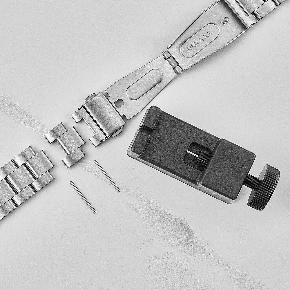 Alt View 14. Insignia™ - Stainless Steel Link Band for Apple Watch 38mm, 40mm and 41mm (All Series) - Silver.
