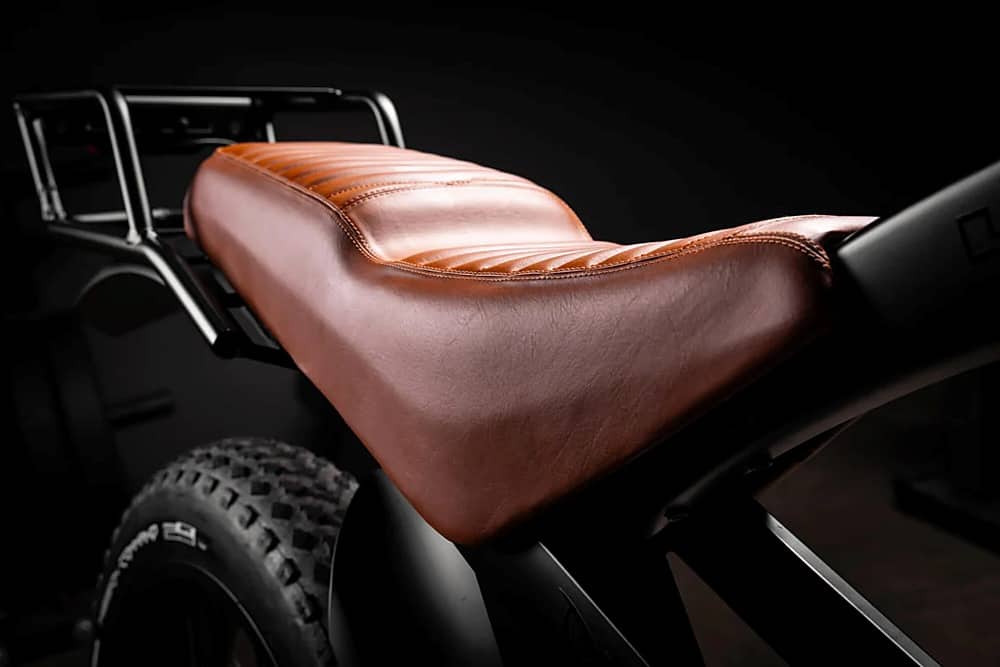 Angle View: QuietKat - Lynx VPO E-Bike w/ Maximum Operating Range of 63 Miles and w/ Maximum Speed of 28 MPH - One Size Fits All - Onyx
