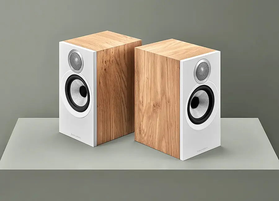 Alt View 16. Bowers & Wilkins - 600 S3 Series Bookshelf Speaker with 1" Tweeter and 5" Midbass (Pair) - Oak.