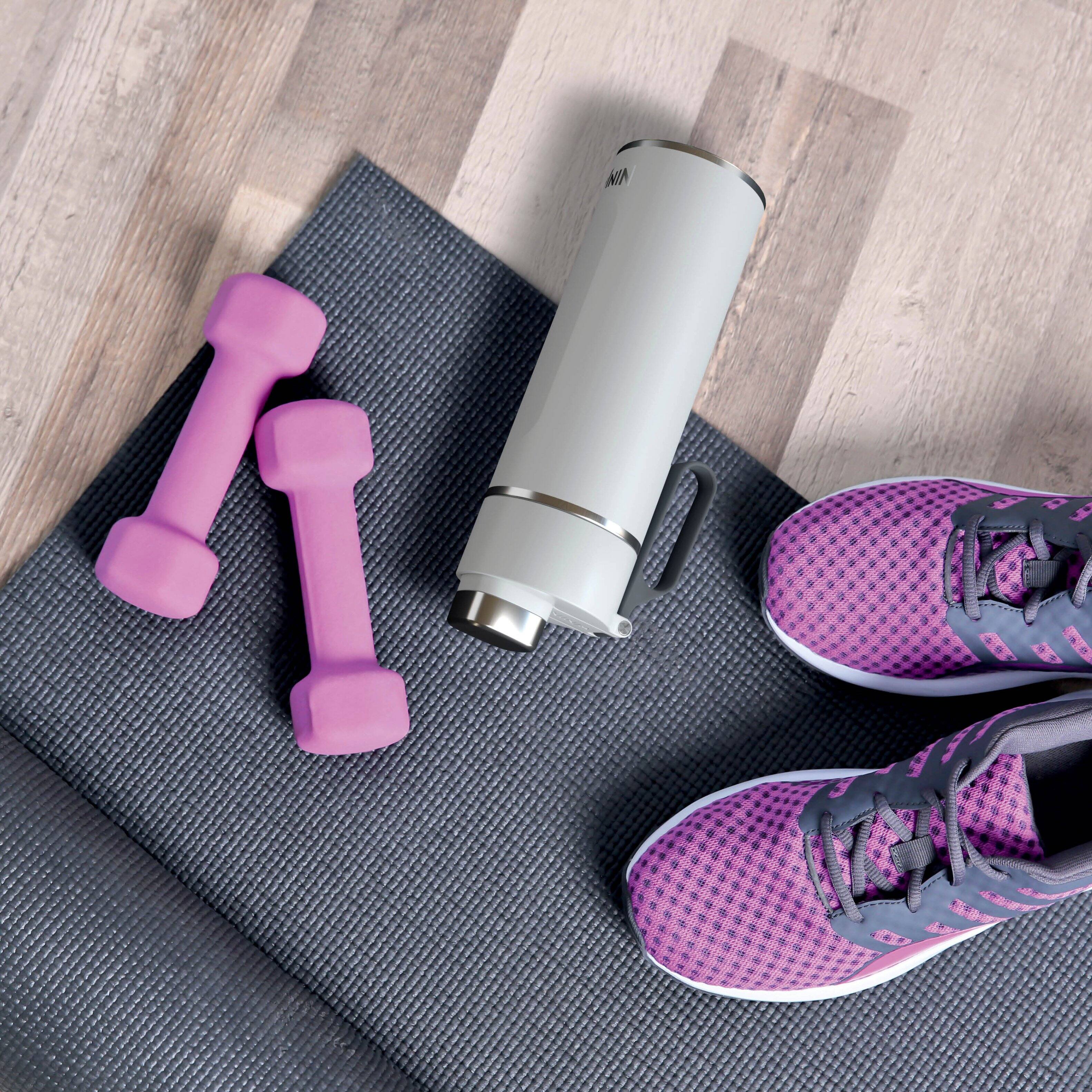 Alt View 19. Ninja - Thirsti 24oz. Travel Bottle - Cloud White.