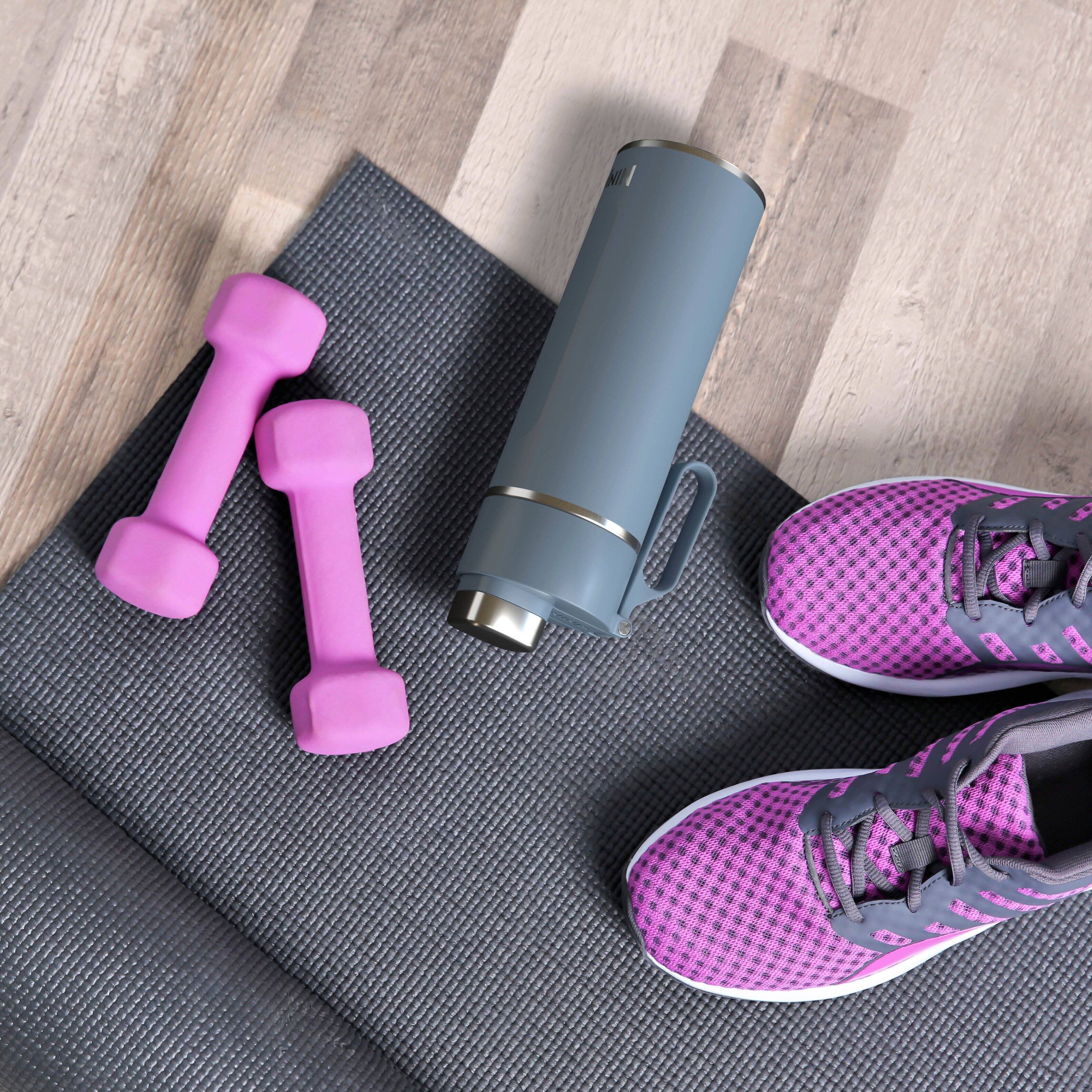 Alt View 19. Ninja - Thirsti 24oz. Travel Bottle - Storm Blue.