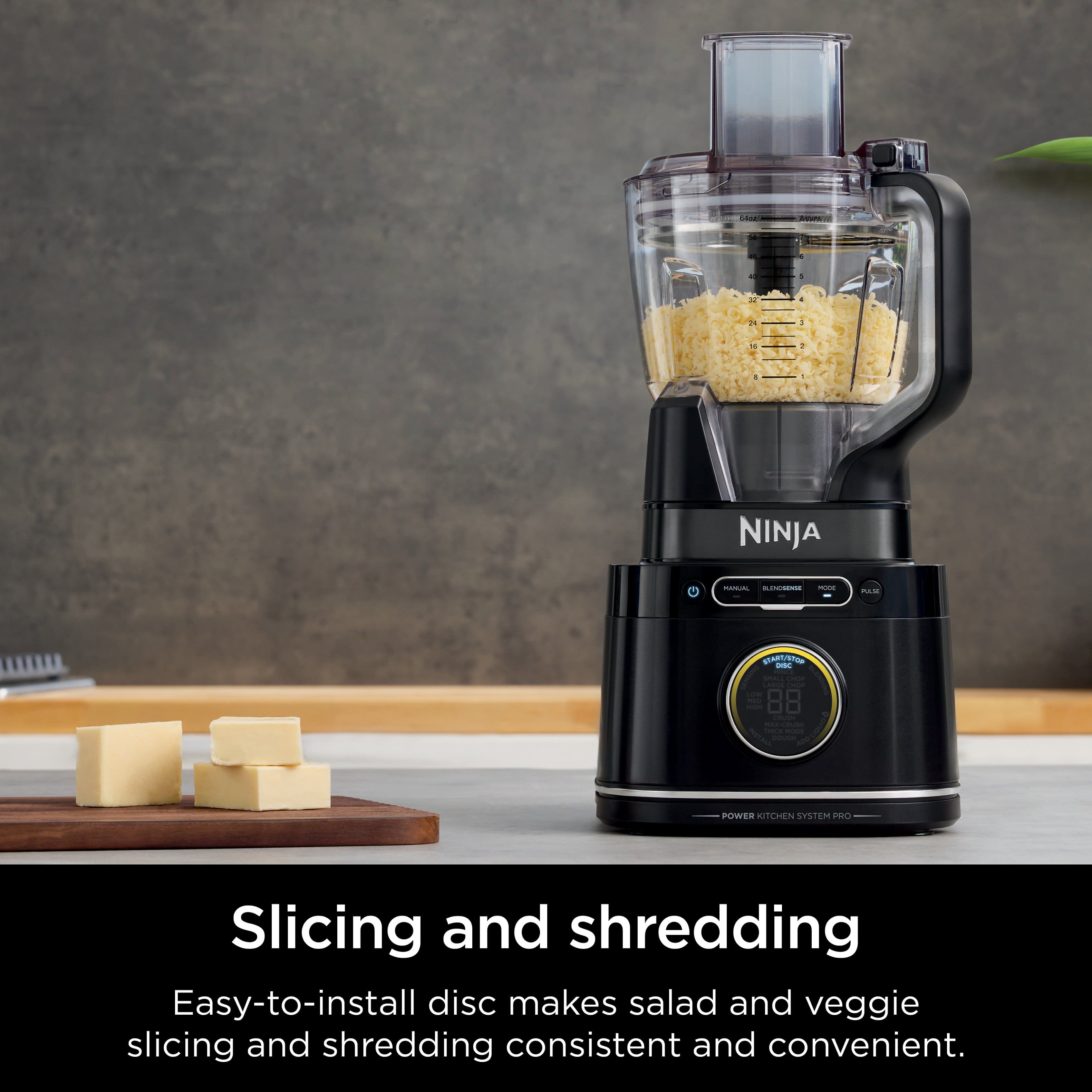 NINJA - Slicing and shredding - Easy-to-install disc makes salad and veggie slicing and shredding consistent and convenient.