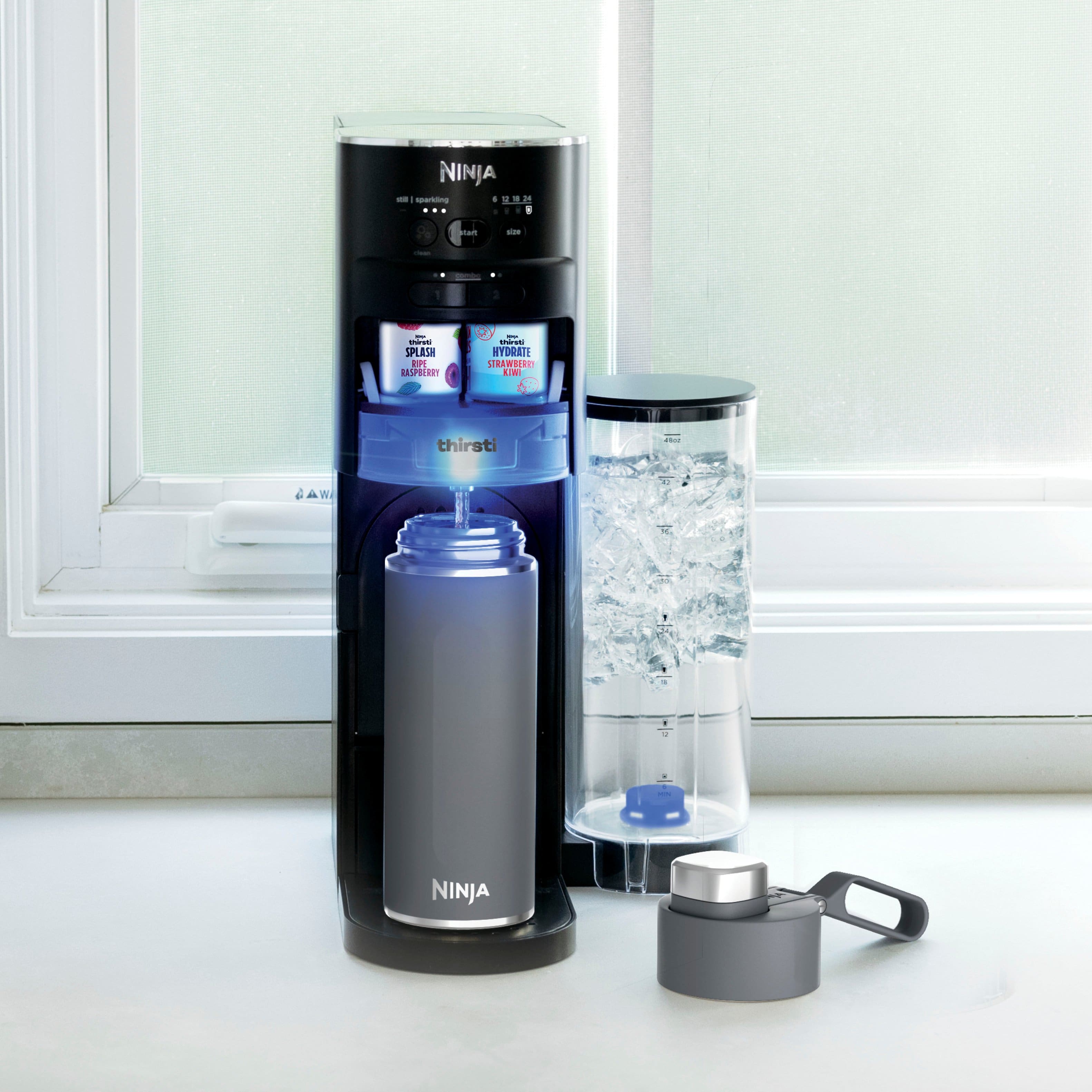 Alt View 20. Ninja - Thirsti 24oz. Travel Bottle - Charcoal Gray.