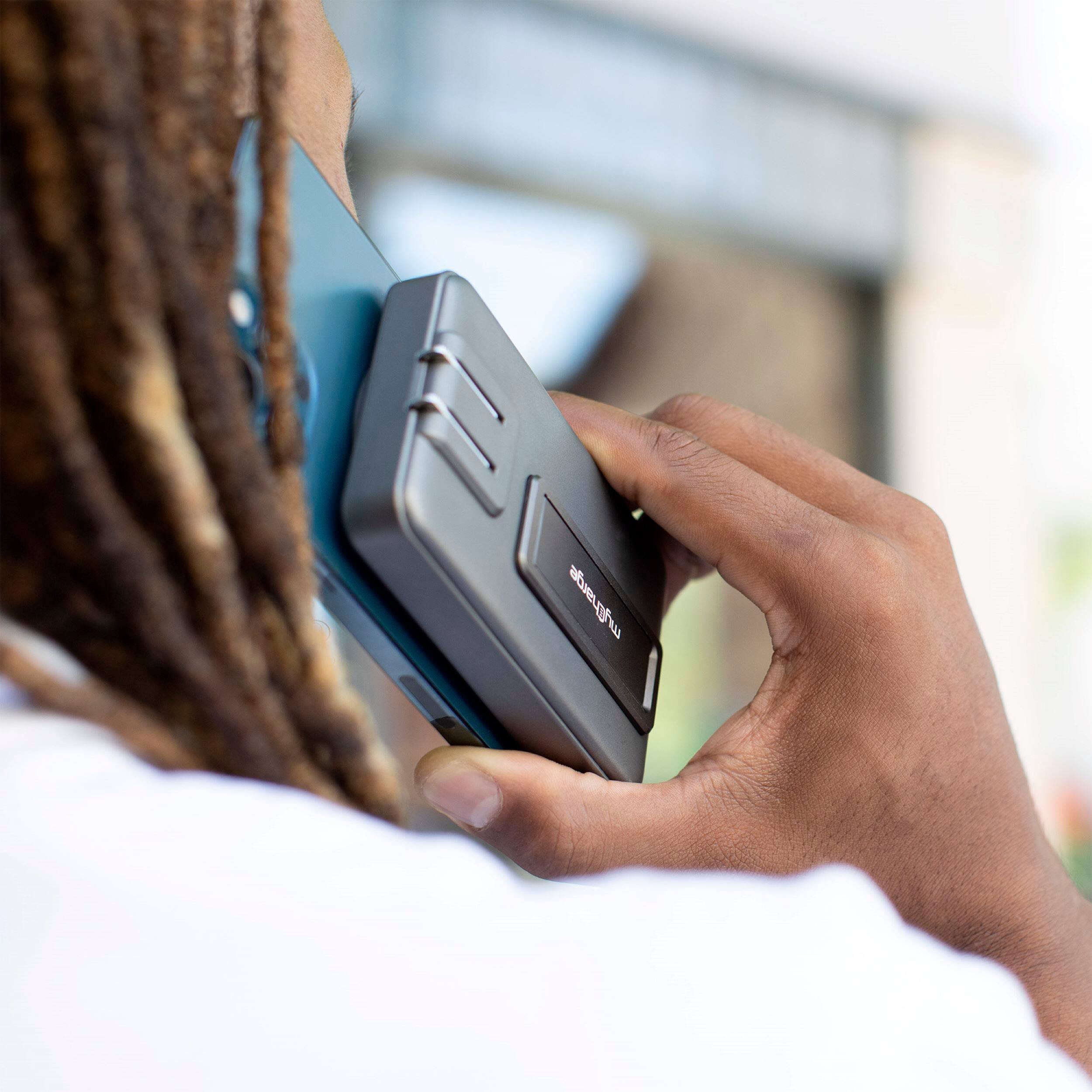 media item thumbnail