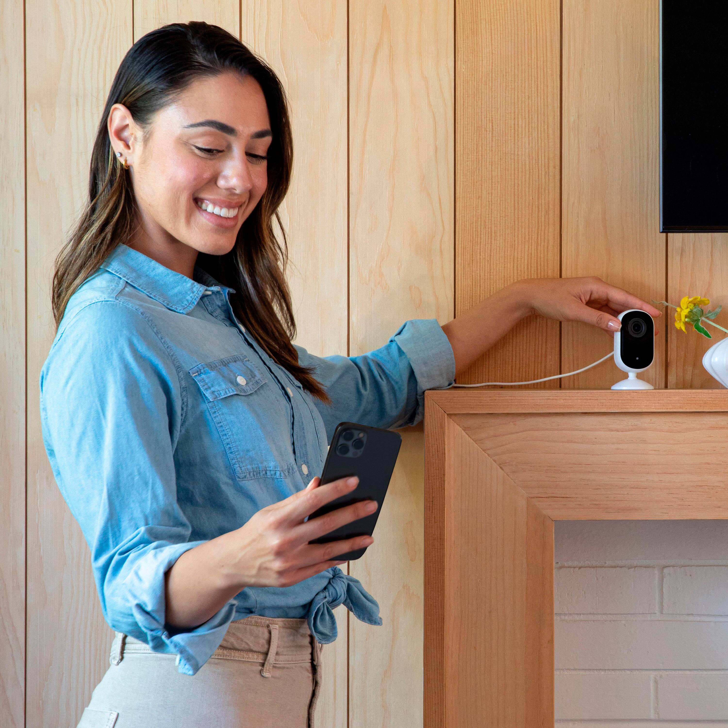 DIY Setup: Simple step-by-step instructions in the Arlo Secure App make setup easy.