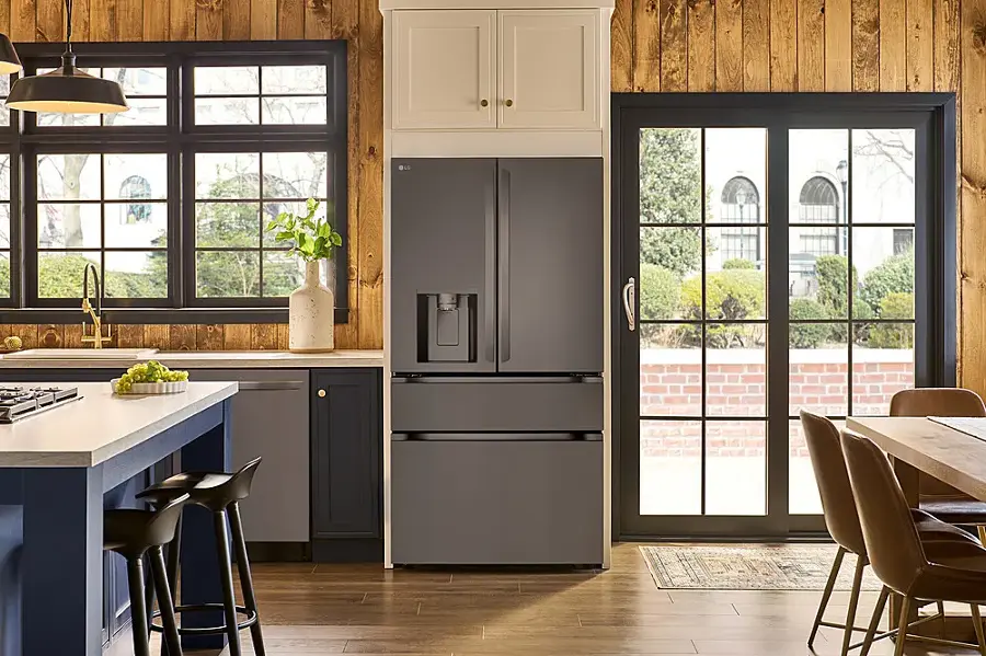 Alt View 23. LG - Standard-Depth MAX 28.6 Cu. Ft. 4-Door French Door Smart Refrigerator with Full-Convert Drawer - PrintProof Black Stainless Steel.