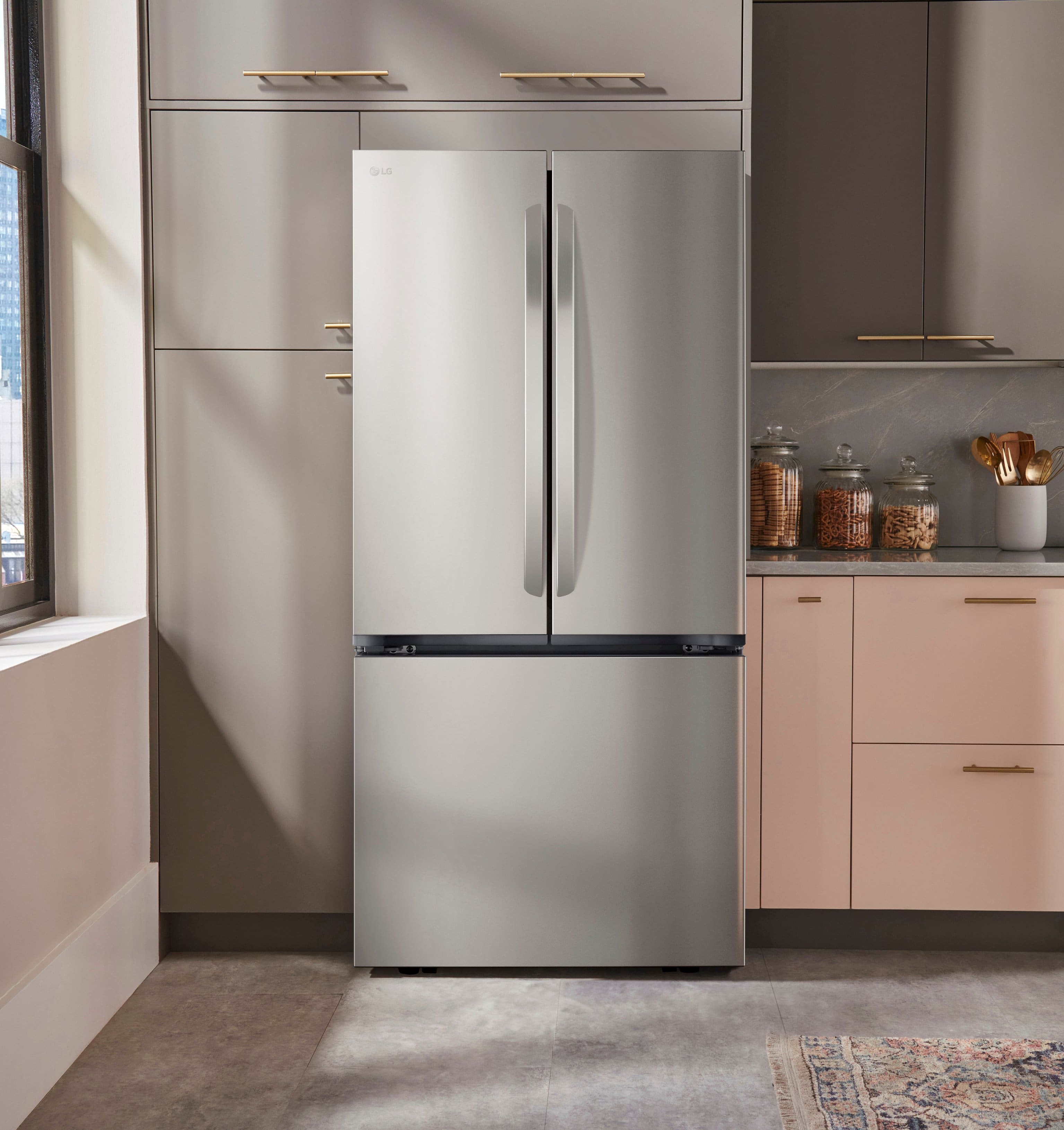 Alt View 24. LG - Counter-Depth MAX 21 Cu. Ft. French Door Smart Refrigerator with Ice - PrintProof Stainless Steel.