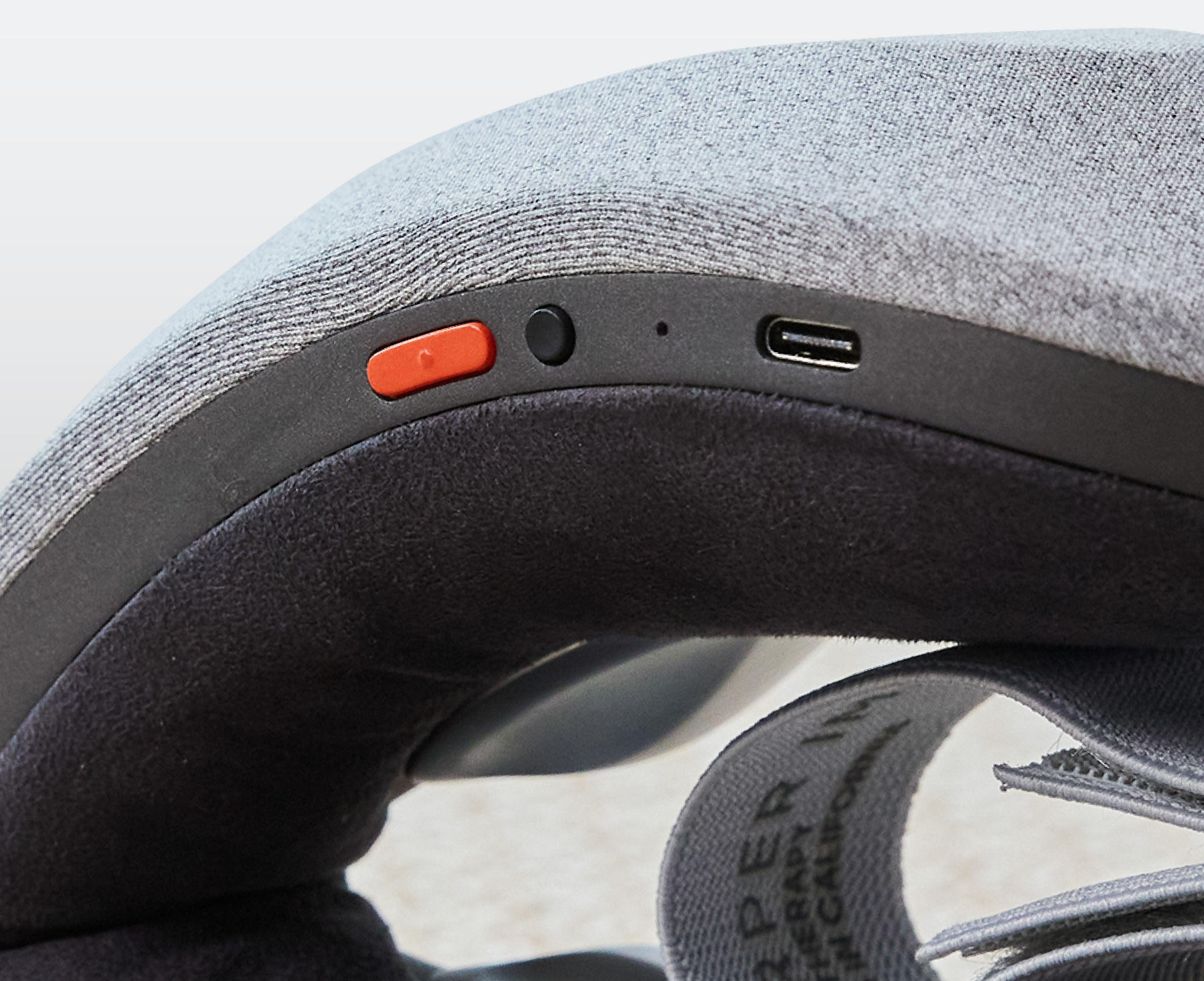 Alt View 12. Sharper Image - RealTouch Eye Mask, Hot + Cold Massager - Gray.