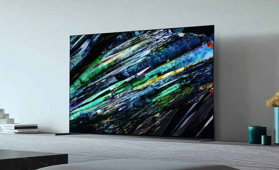 Alt View 12. Sony - 77" class BRAVIA XR A95L OLED 4K UHD Smart Google TV - Black.