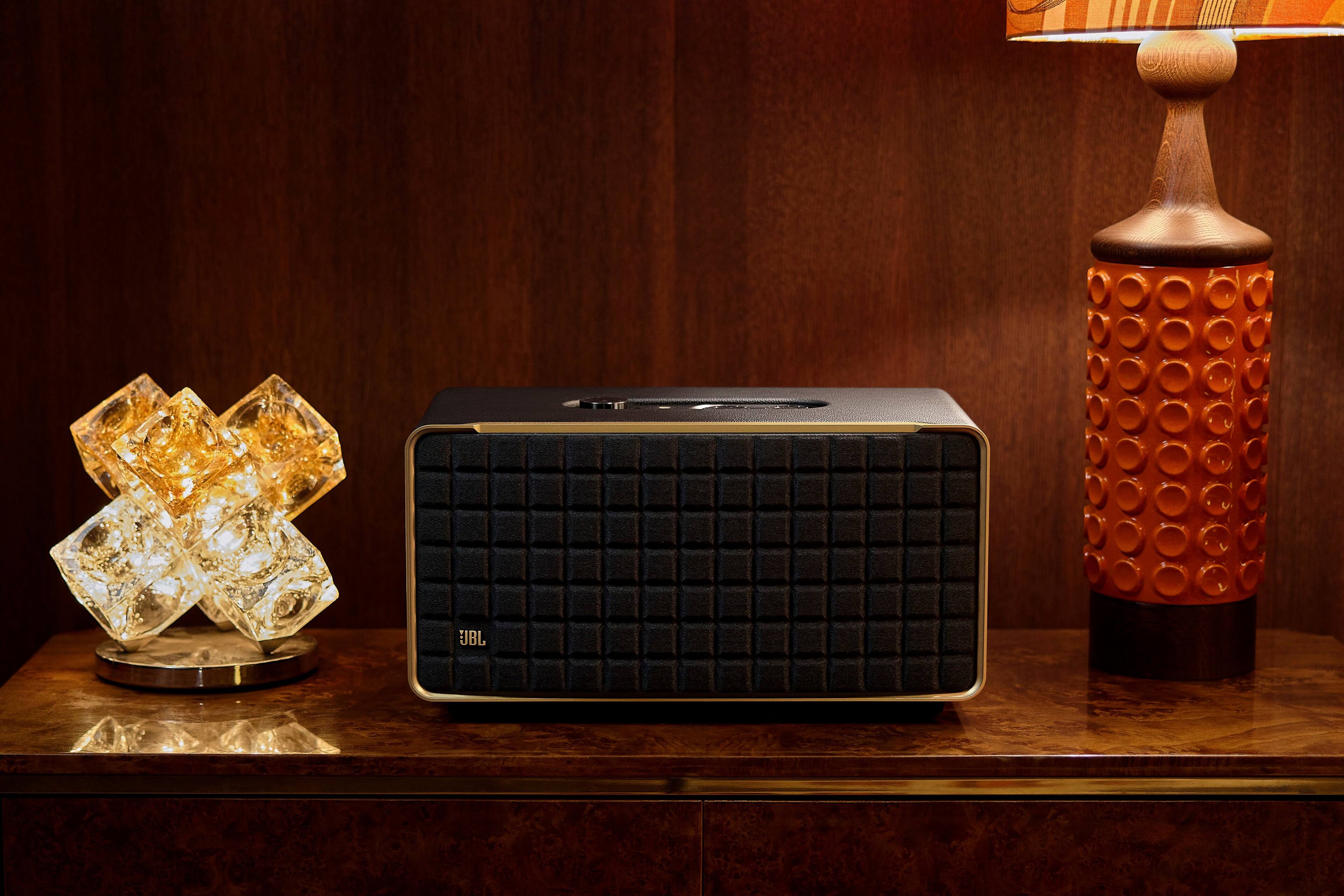 Alt View 21. JBL - Authentics 500 Smart Home Speaker - Black.