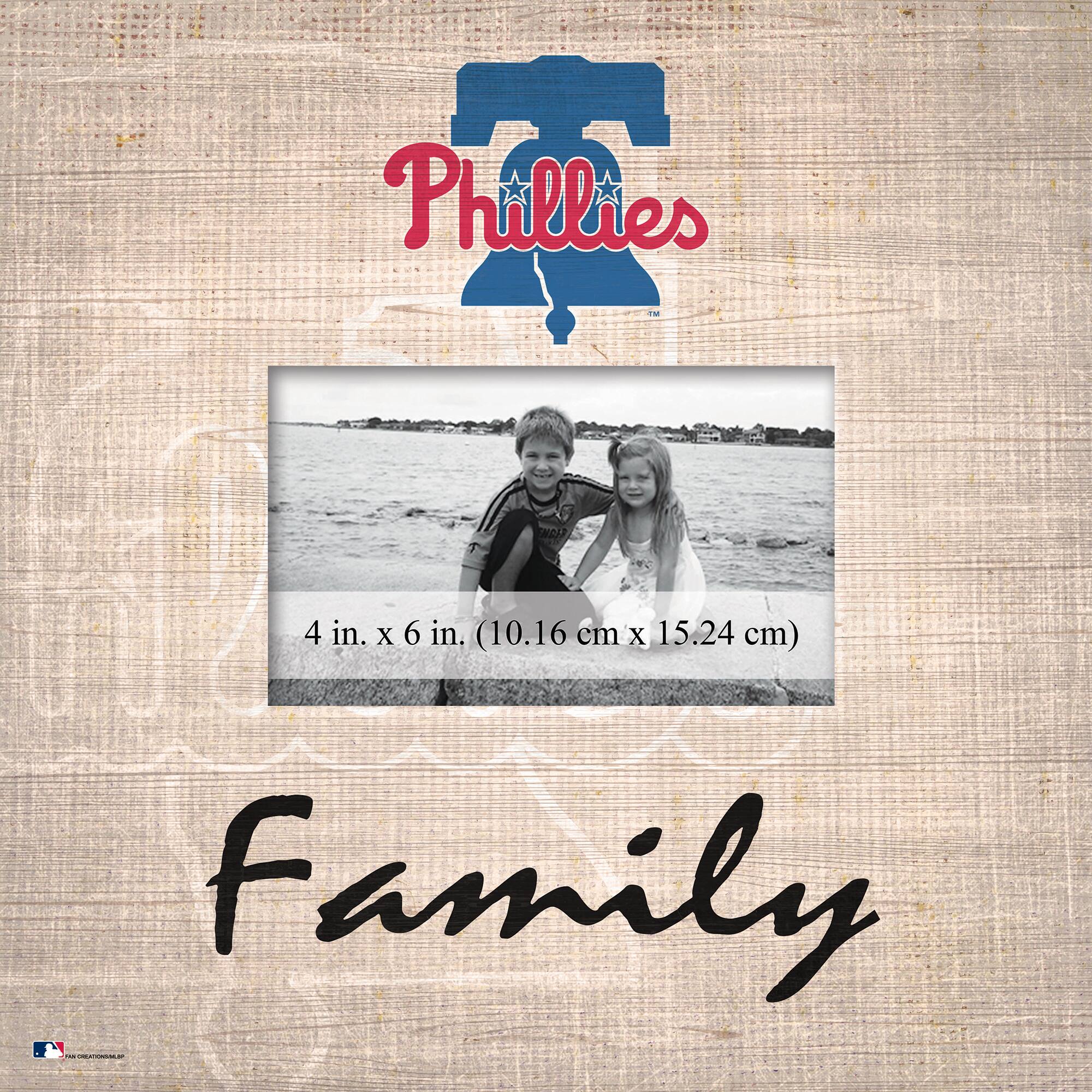 Phillies  
4 in. x 6 in. (10.16 cm x 15.24 cm)  
Family