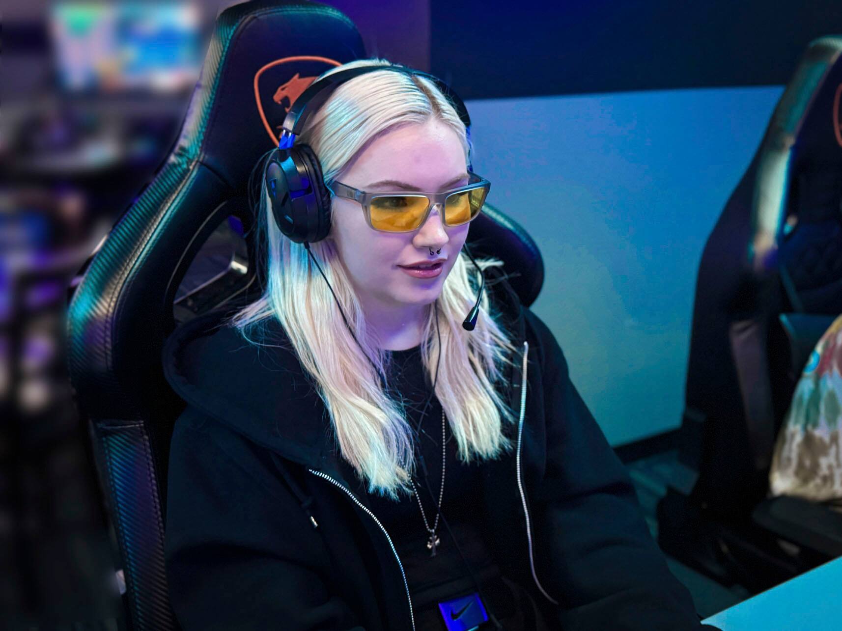 Alt View 13. Kreedom - Denali Gaming Glasses with Microfiber Case - Crystal Dark Grey.